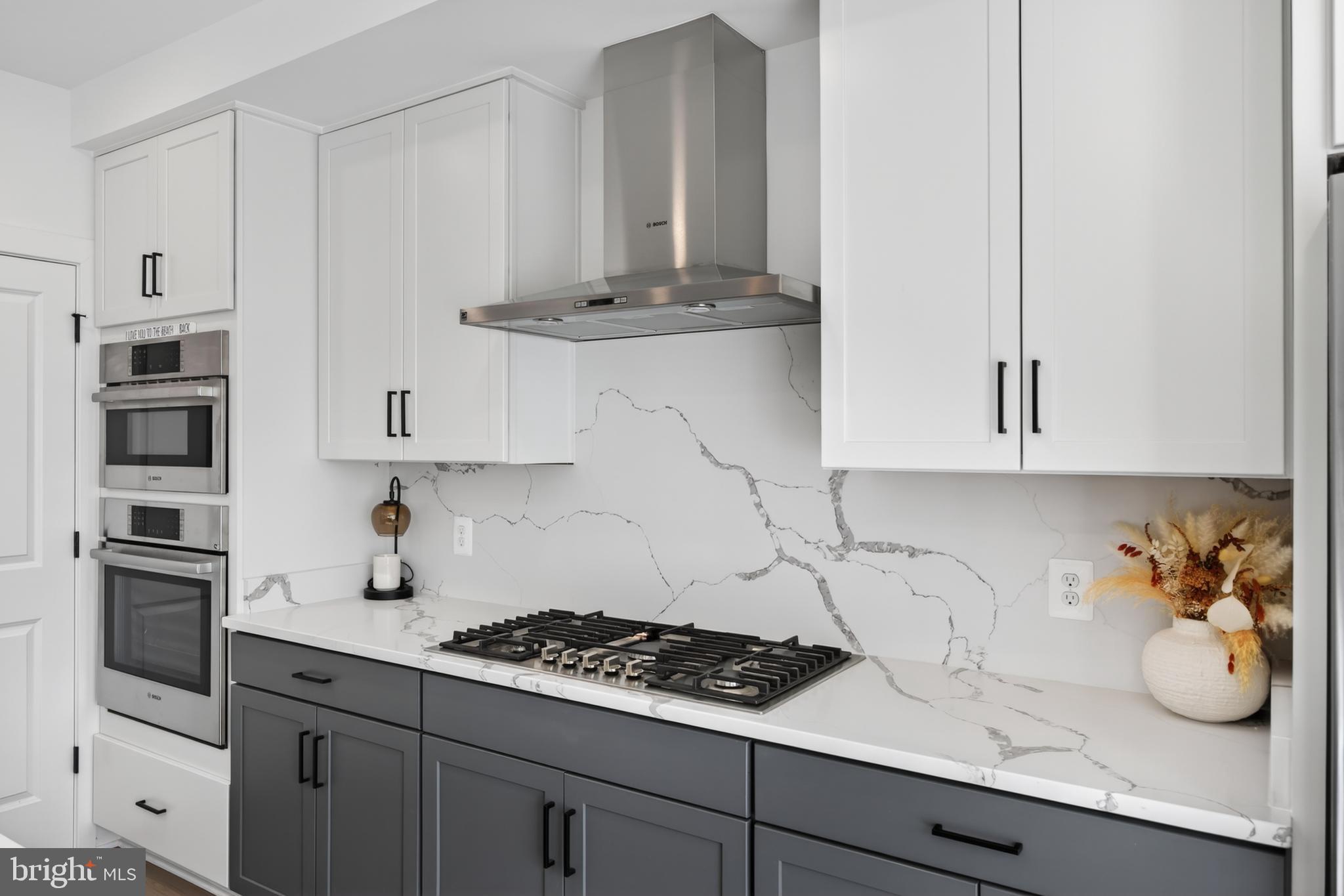 THE GROVE - Residential