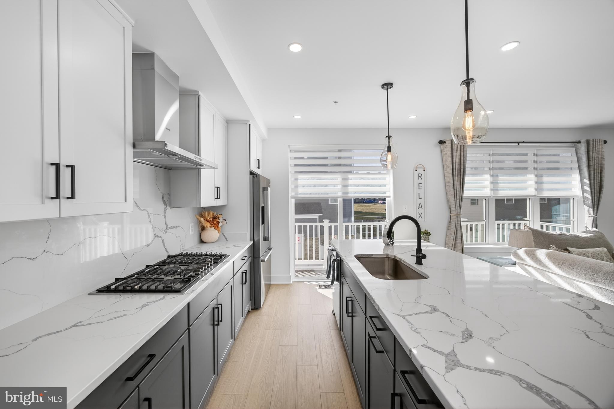 THE GROVE - Residential