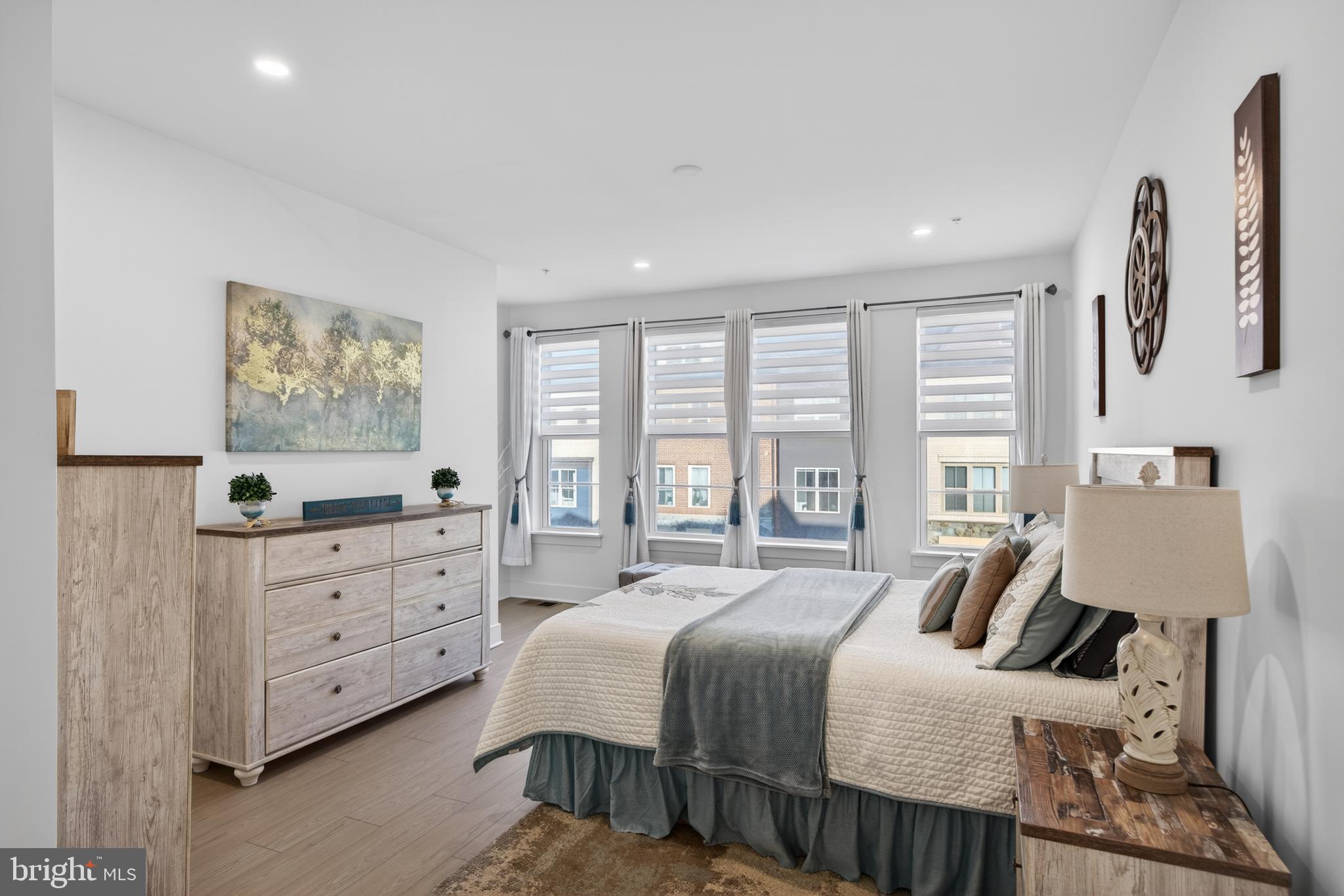 THE GROVE - Residential