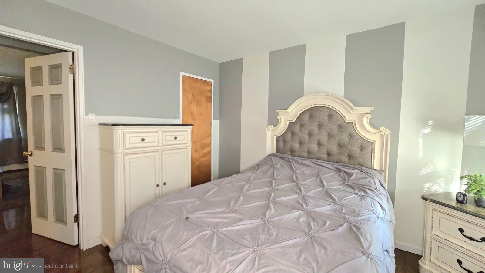 FELTONVILLE - Commercial Sale