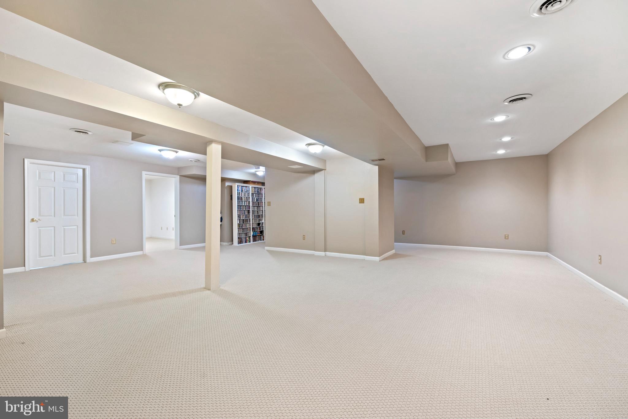 EAGLEVIEW - Residential