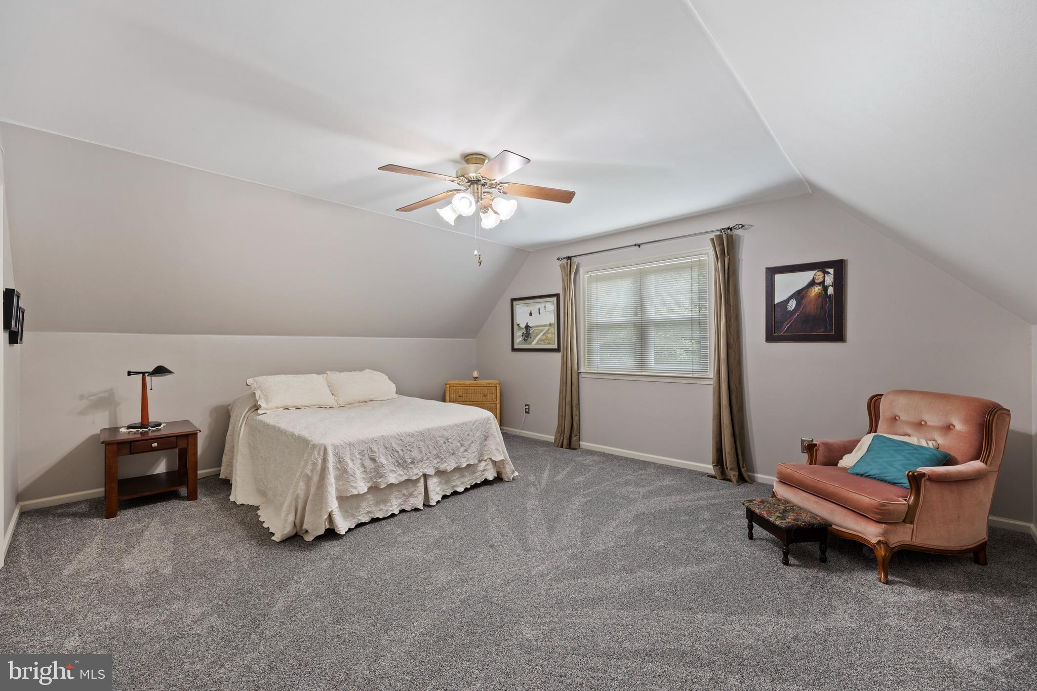 EAGLEVIEW - Residential