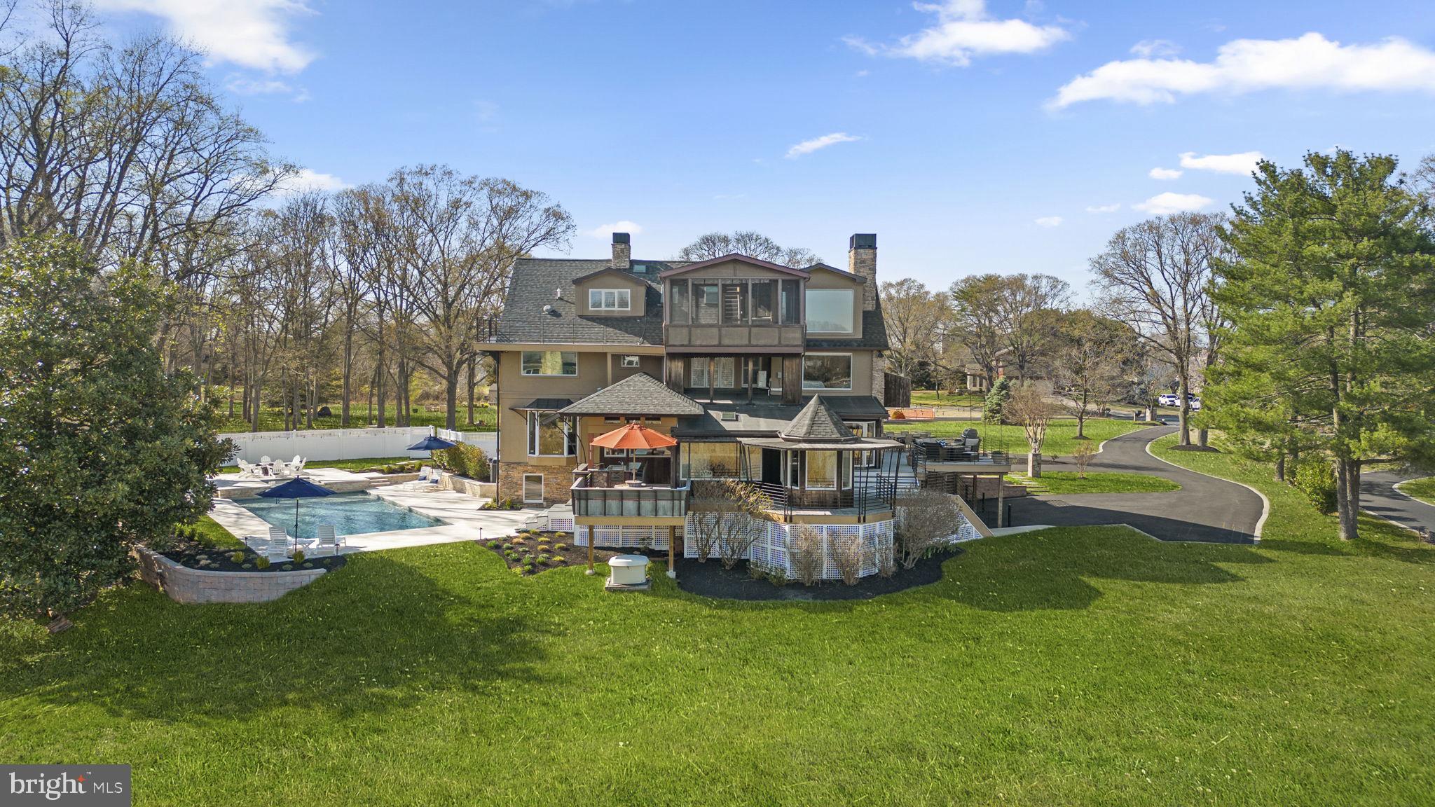 ULMSTEAD ESTATES - Residential