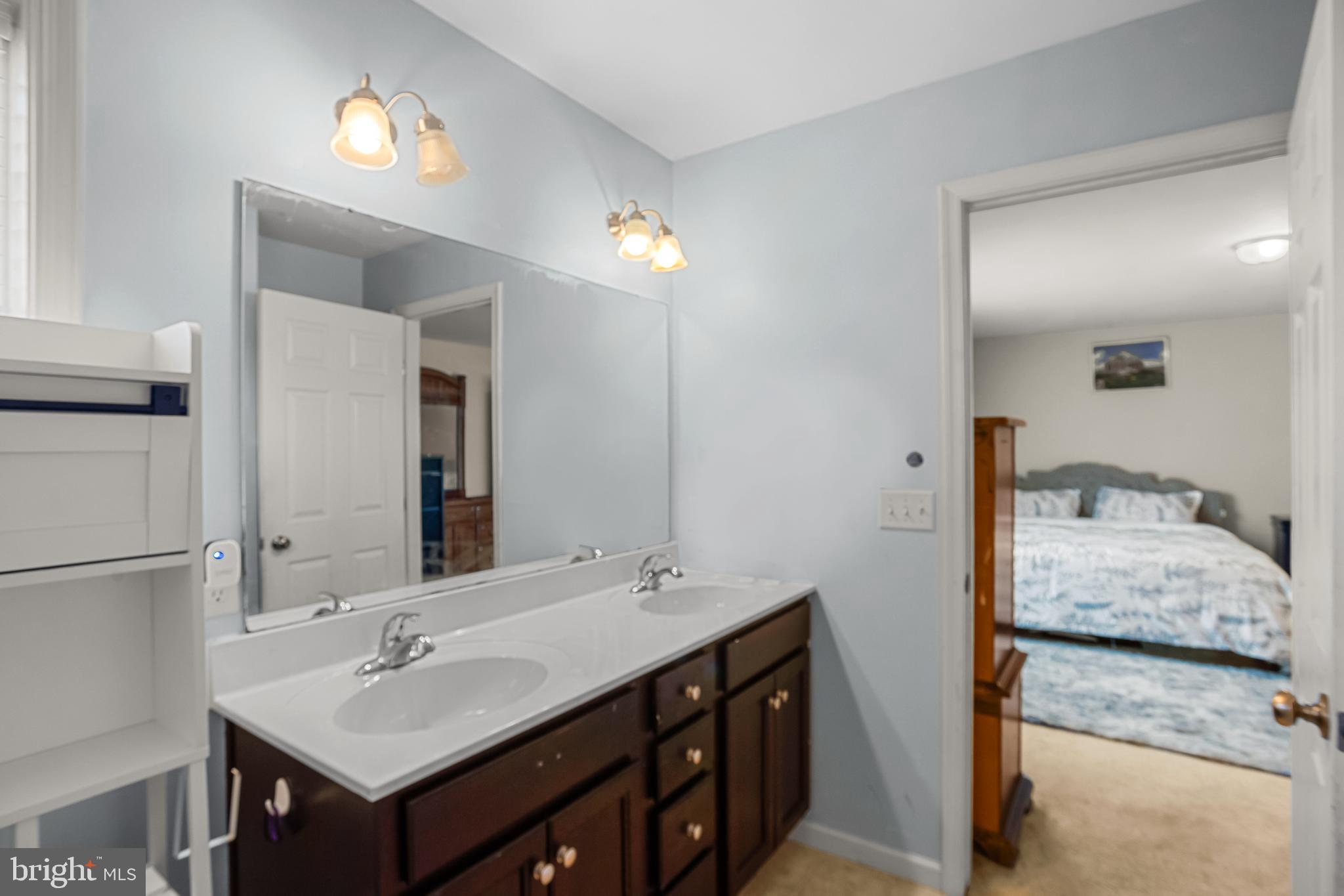 OLDE SOUTH CROSSING - Residential