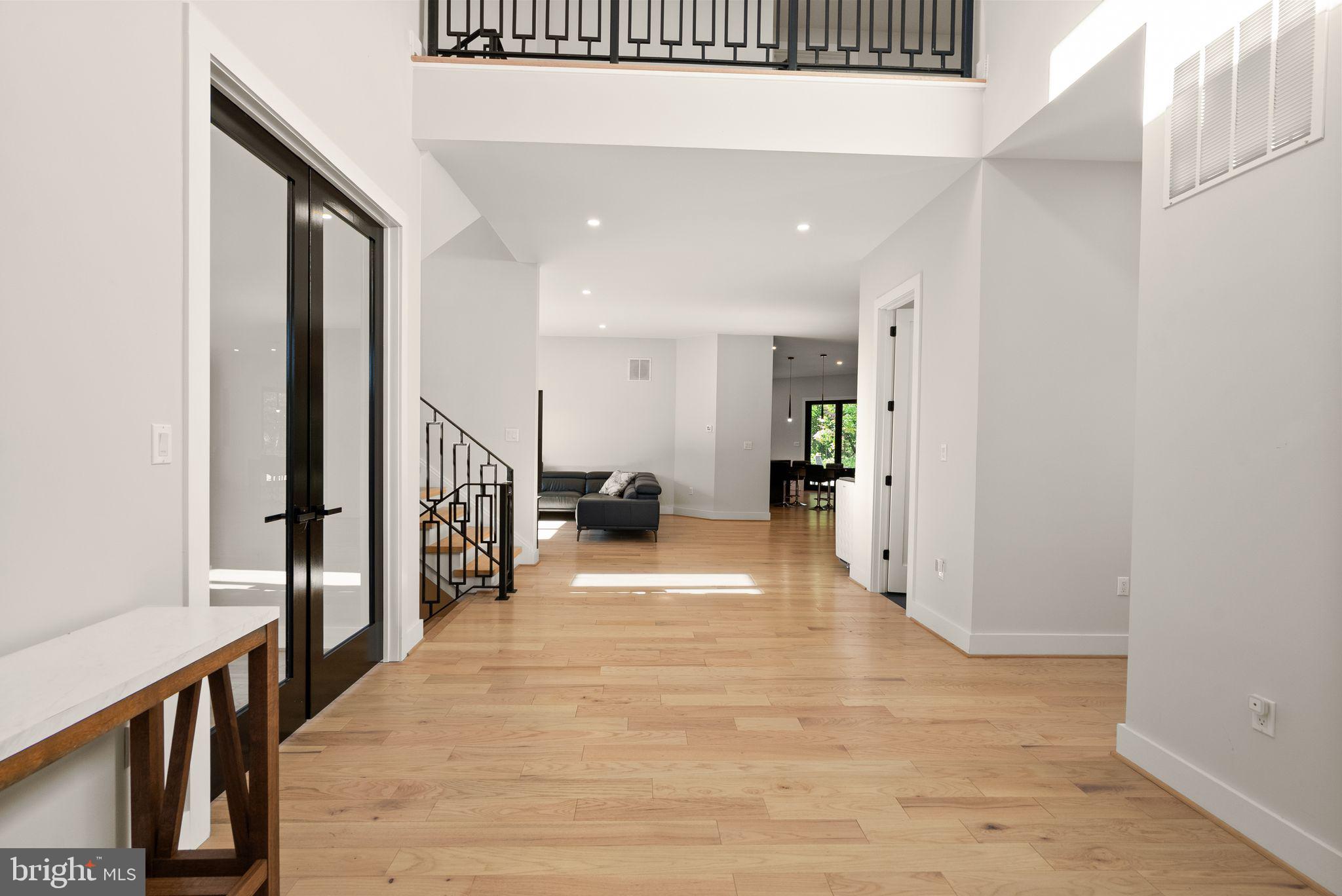 CENTREVILLE FARMS - Residential