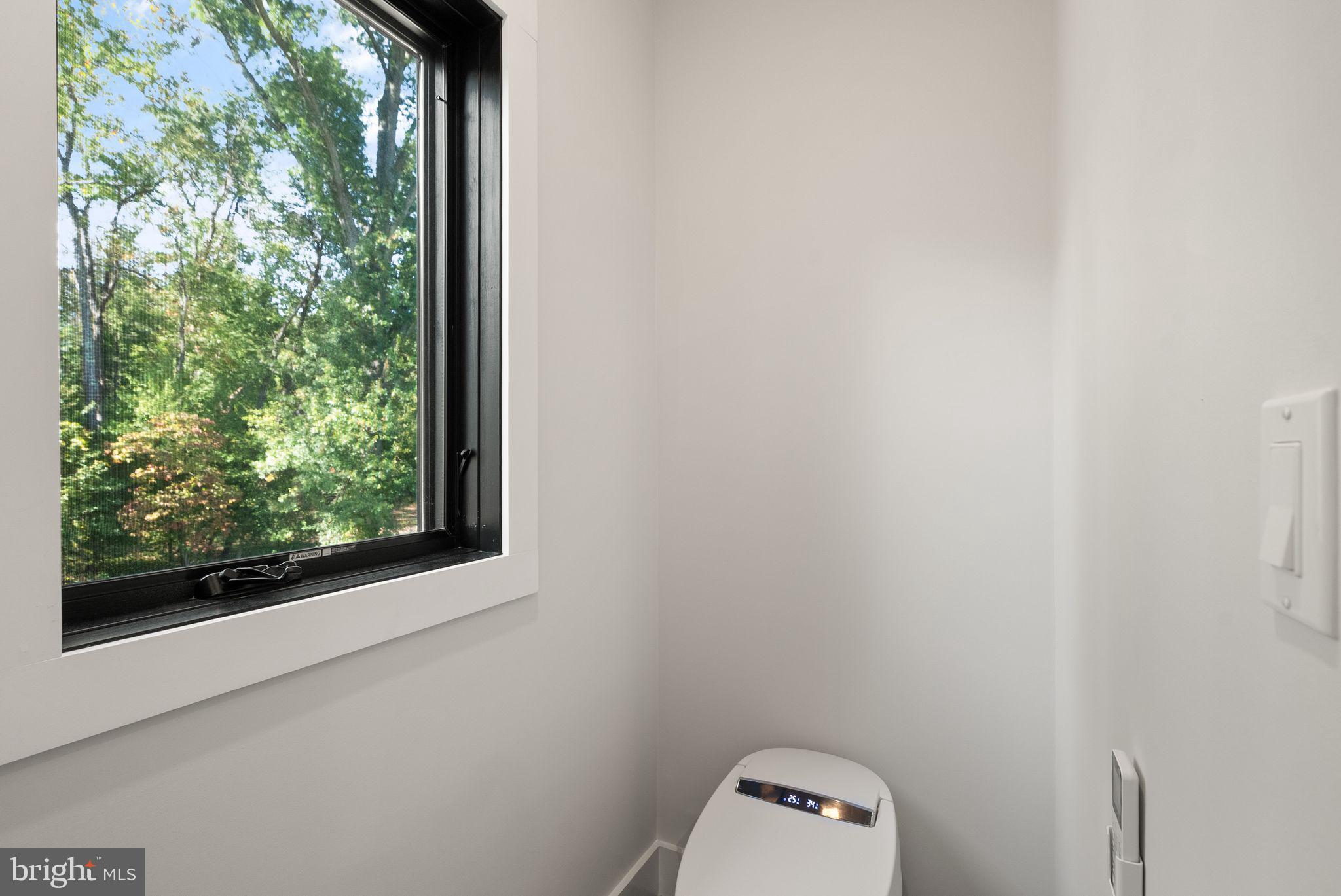 CENTREVILLE FARMS - Residential