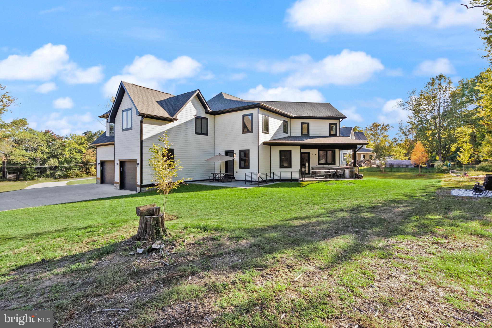 CENTREVILLE FARMS - Residential