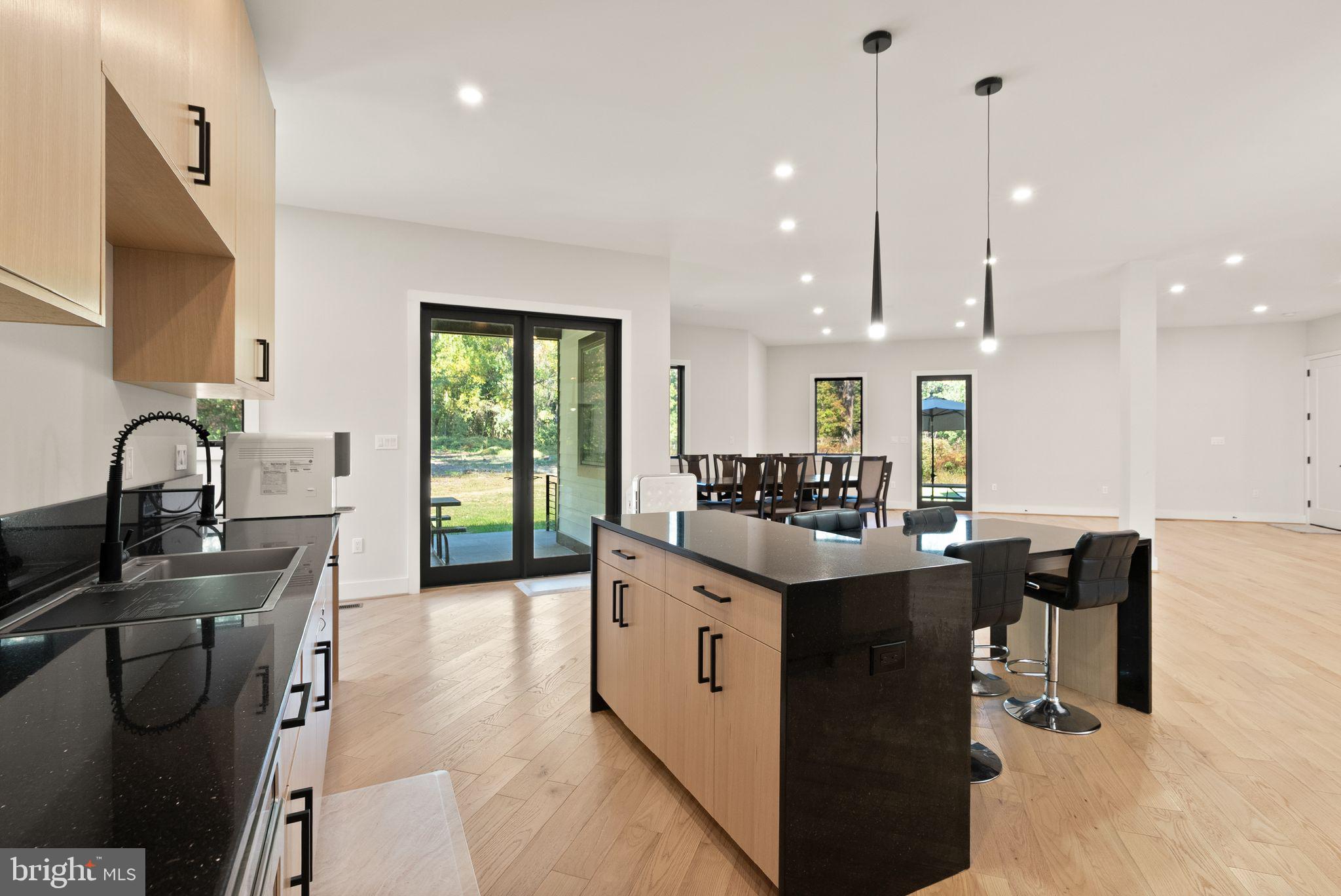 CENTREVILLE FARMS - Residential