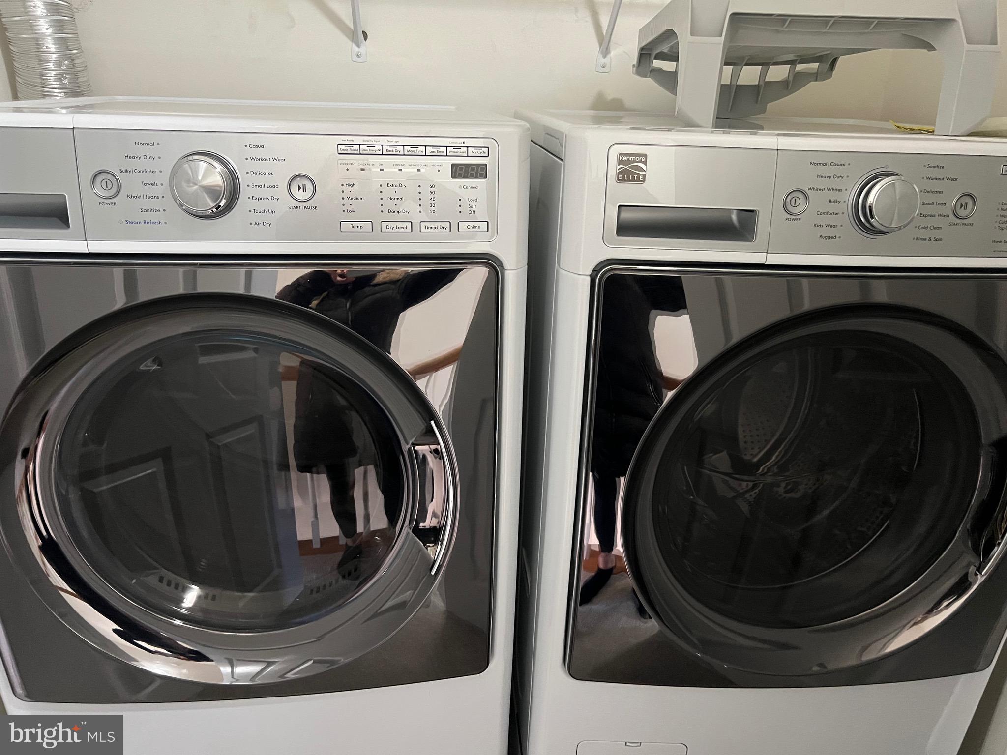 KINGSTOWNE - Residential Lease