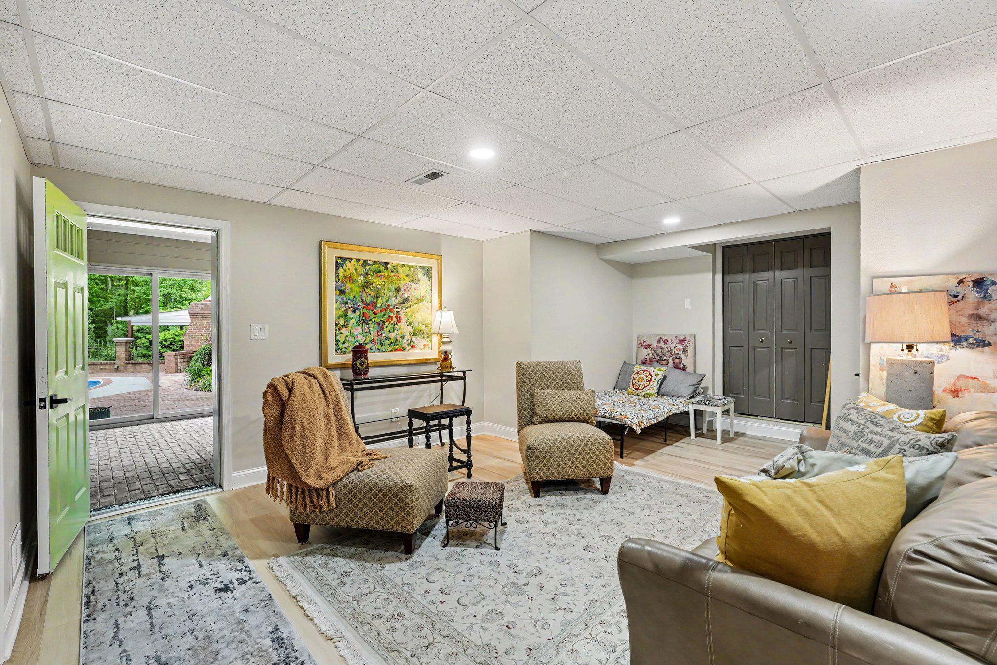 WESTWOOD - Residential