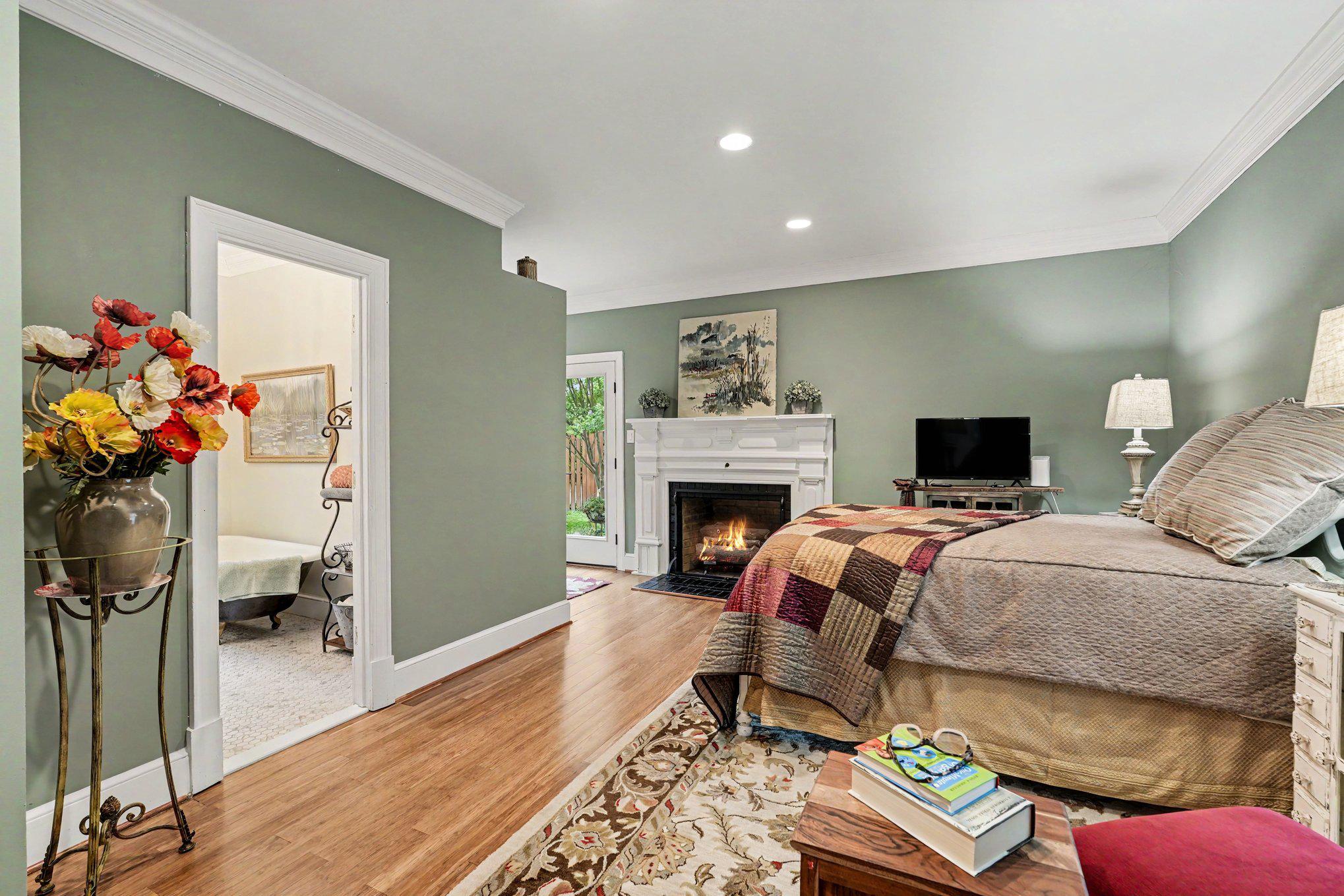 WESTWOOD - Residential
