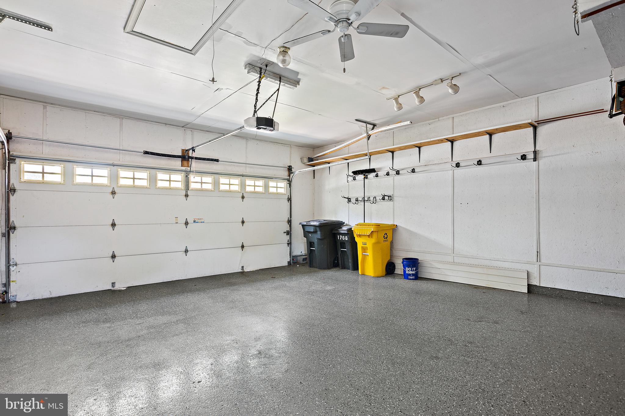 SEVERN MEADOWS - Residential