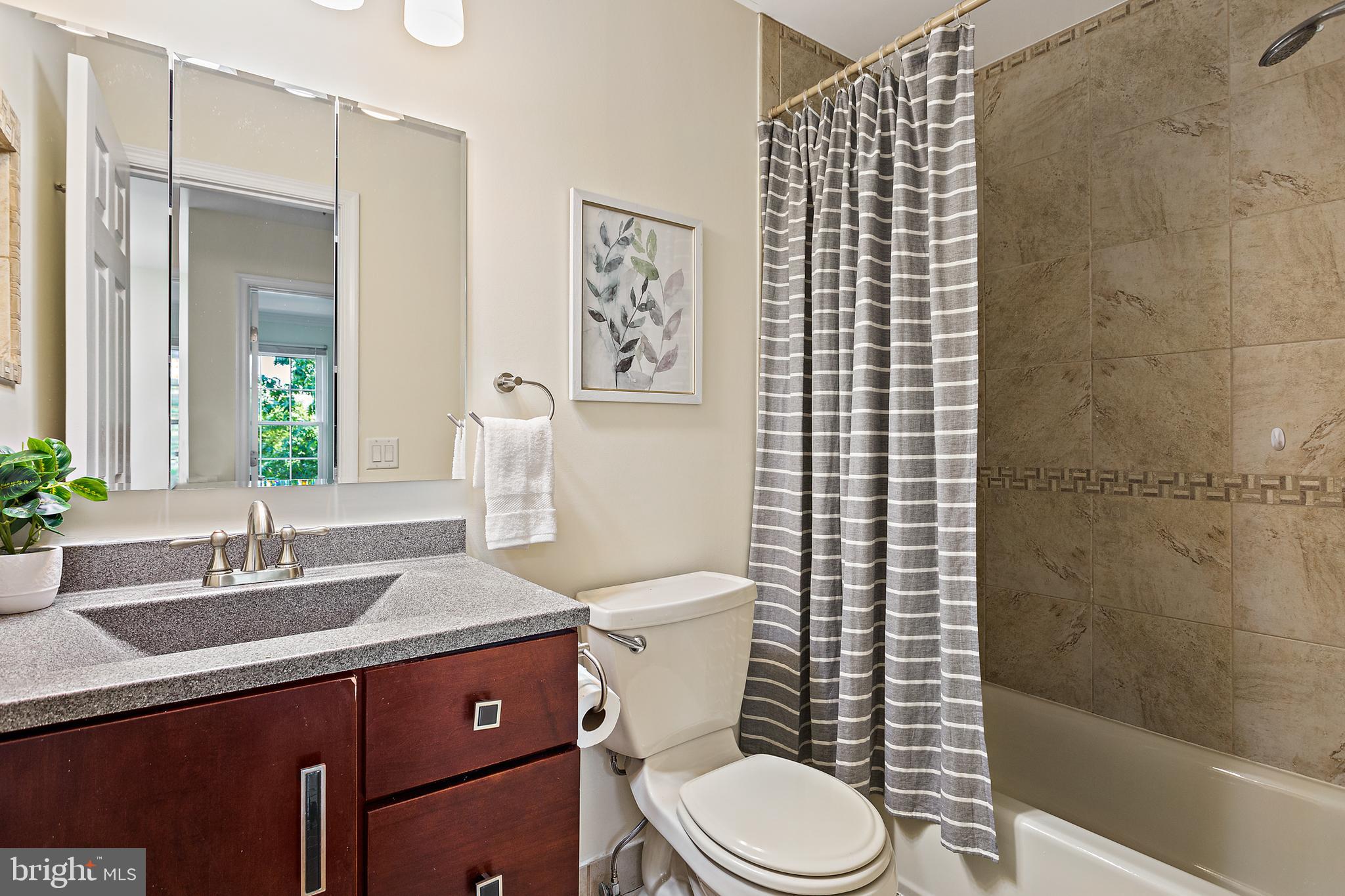 SEVERN MEADOWS - Residential