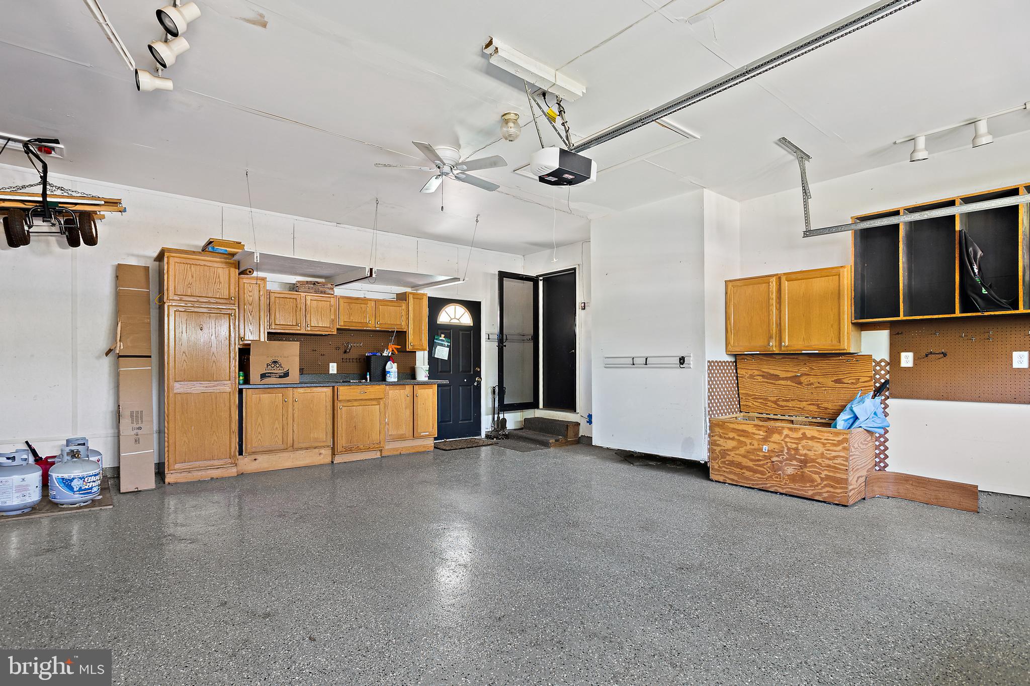 SEVERN MEADOWS - Residential