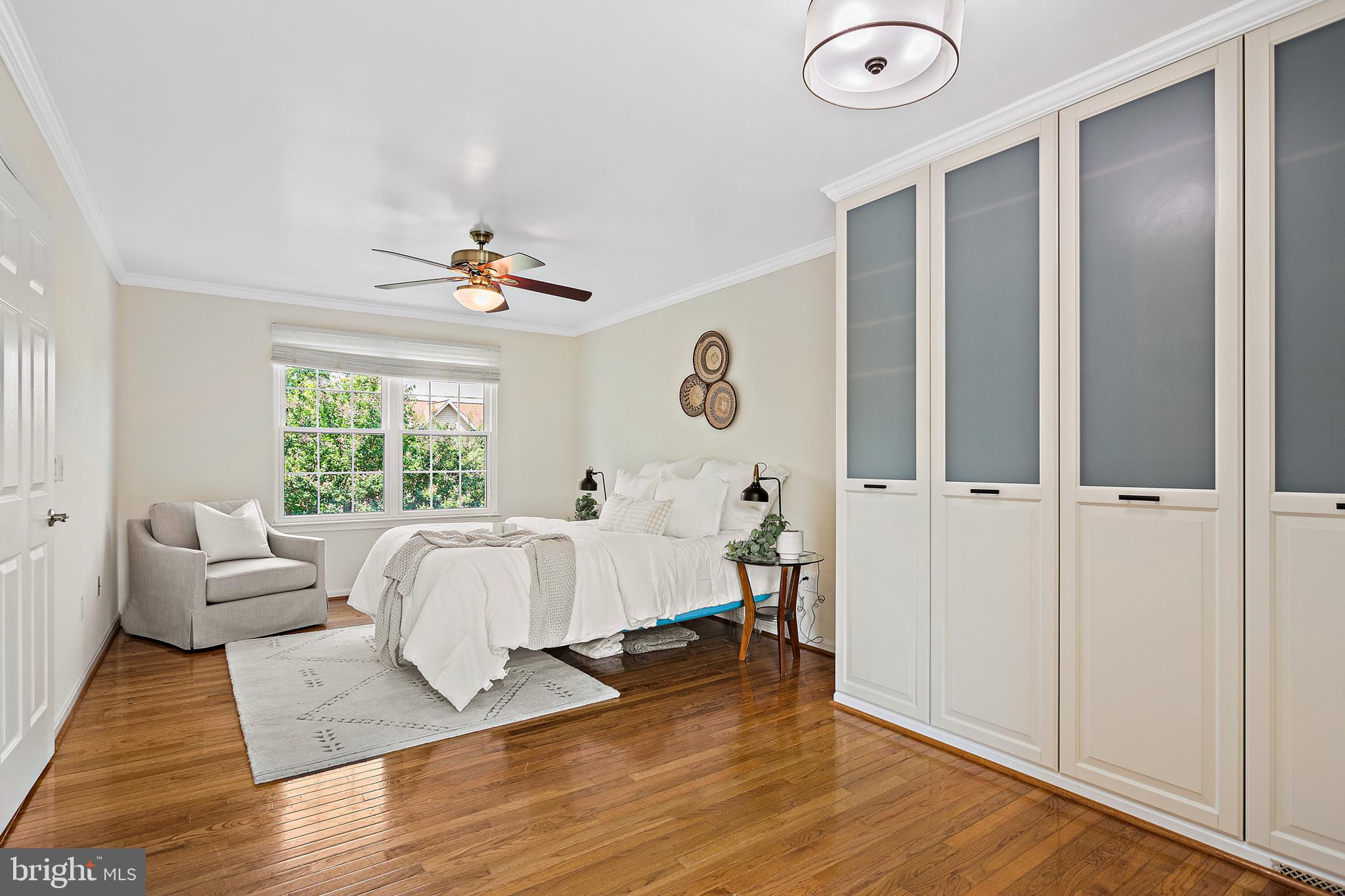 SEVERN MEADOWS - Residential