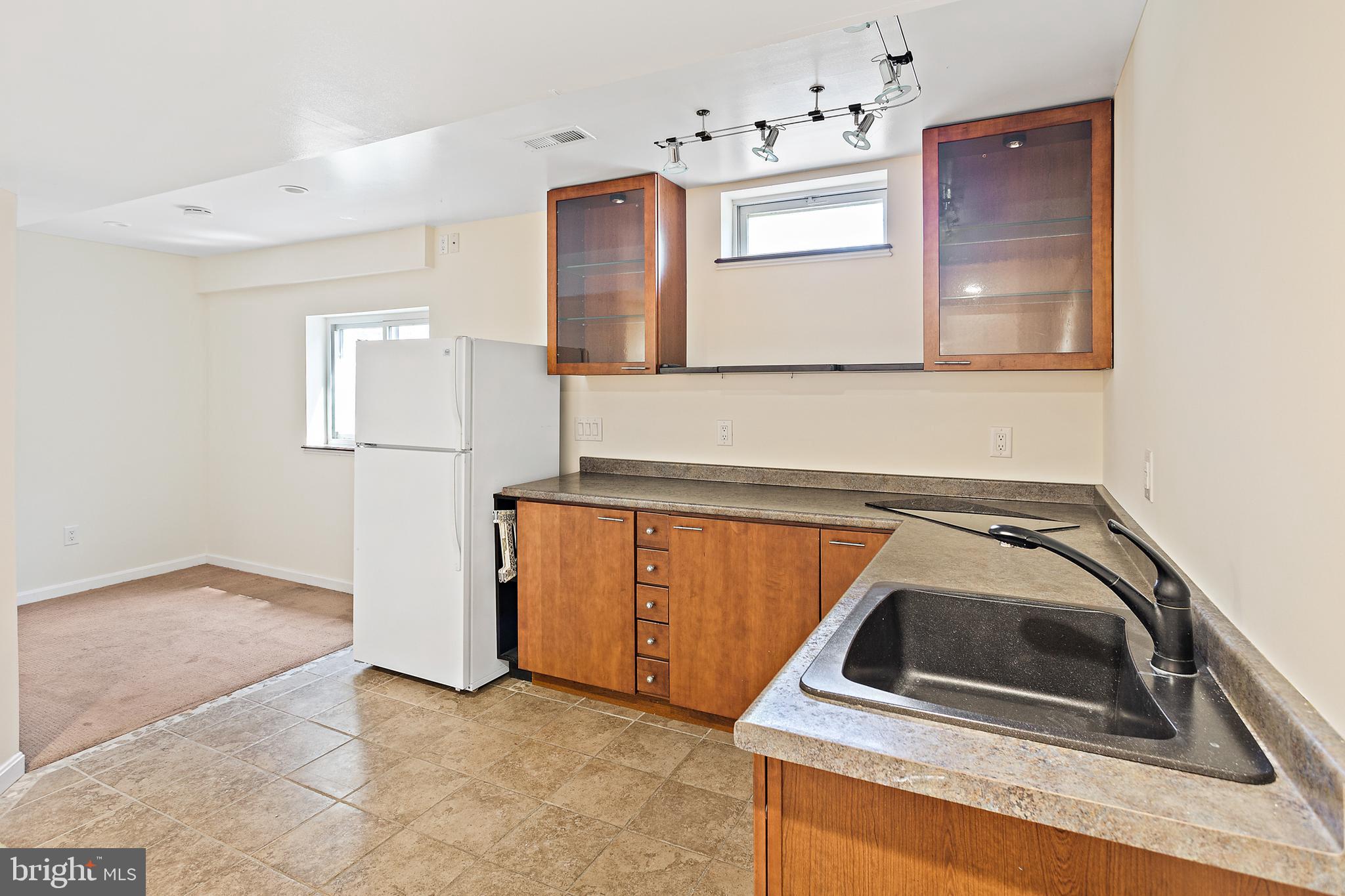 SEVERN MEADOWS - Residential