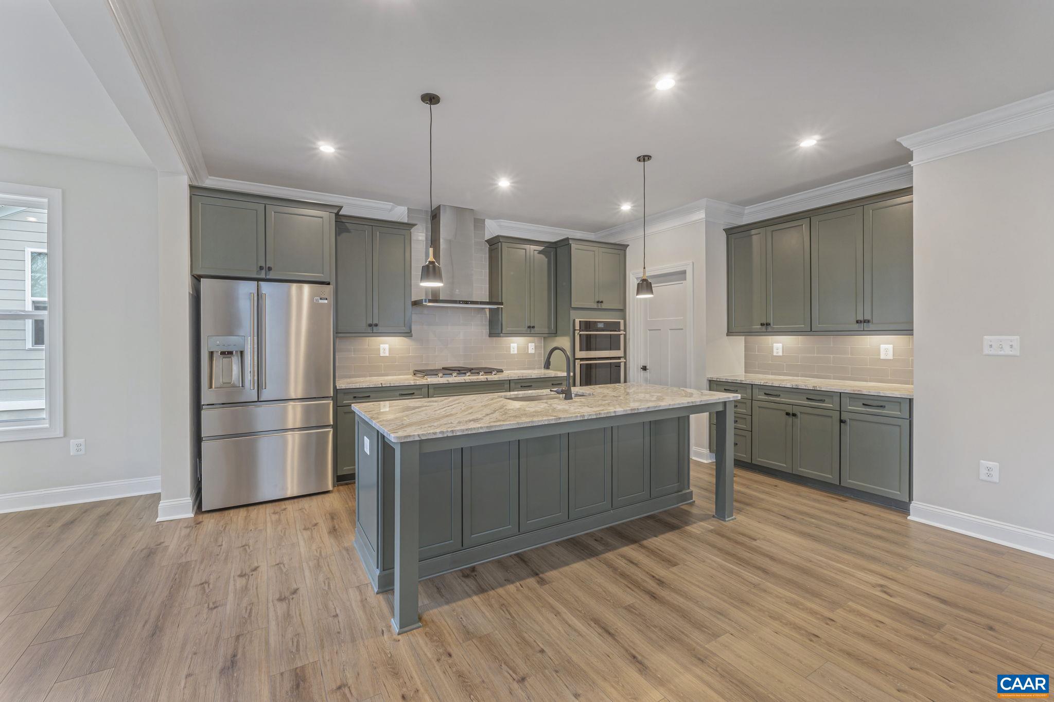 SPRING CREEK - Residential