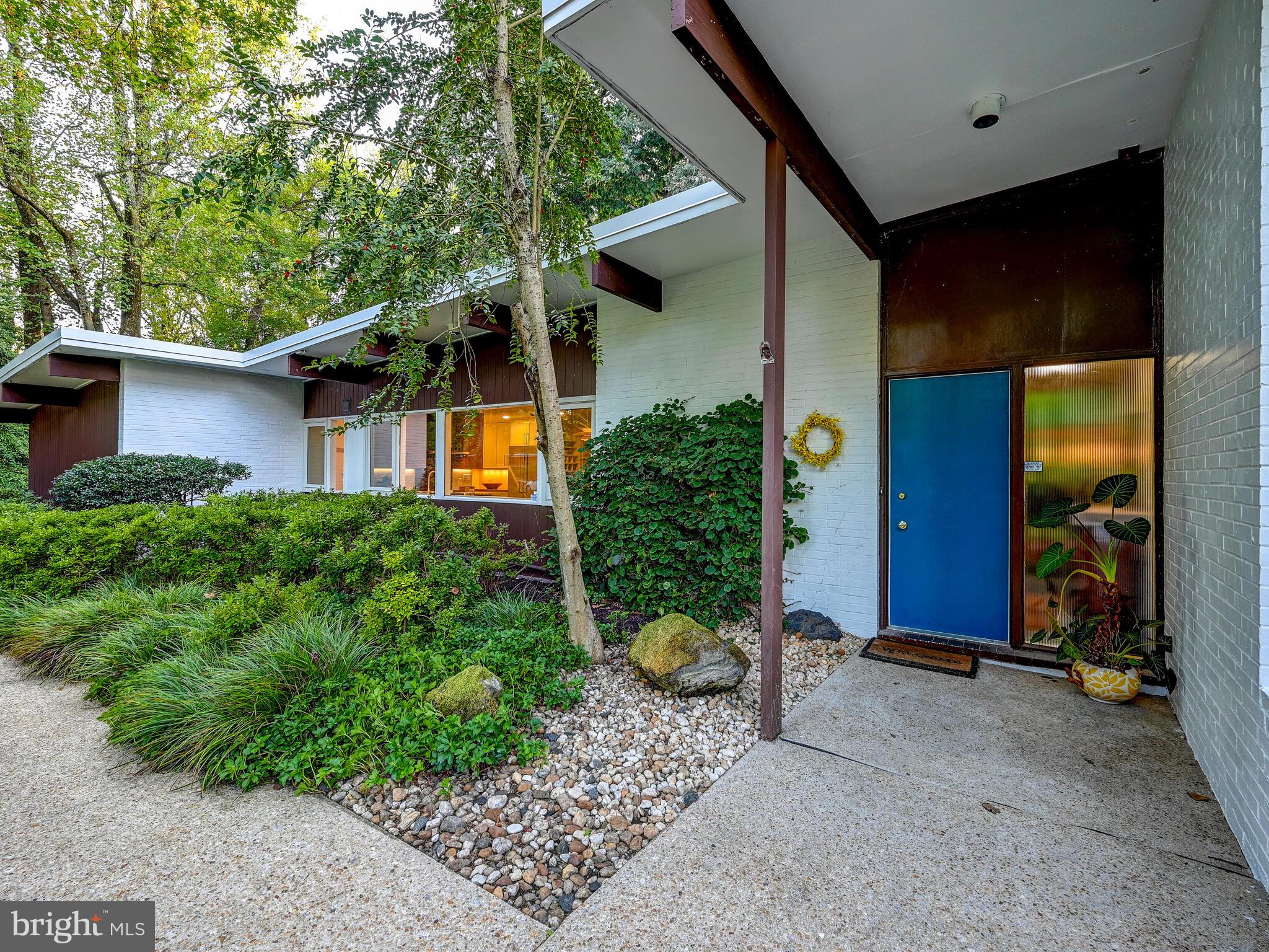 LONG MEADOW AT GARRISON - Residential