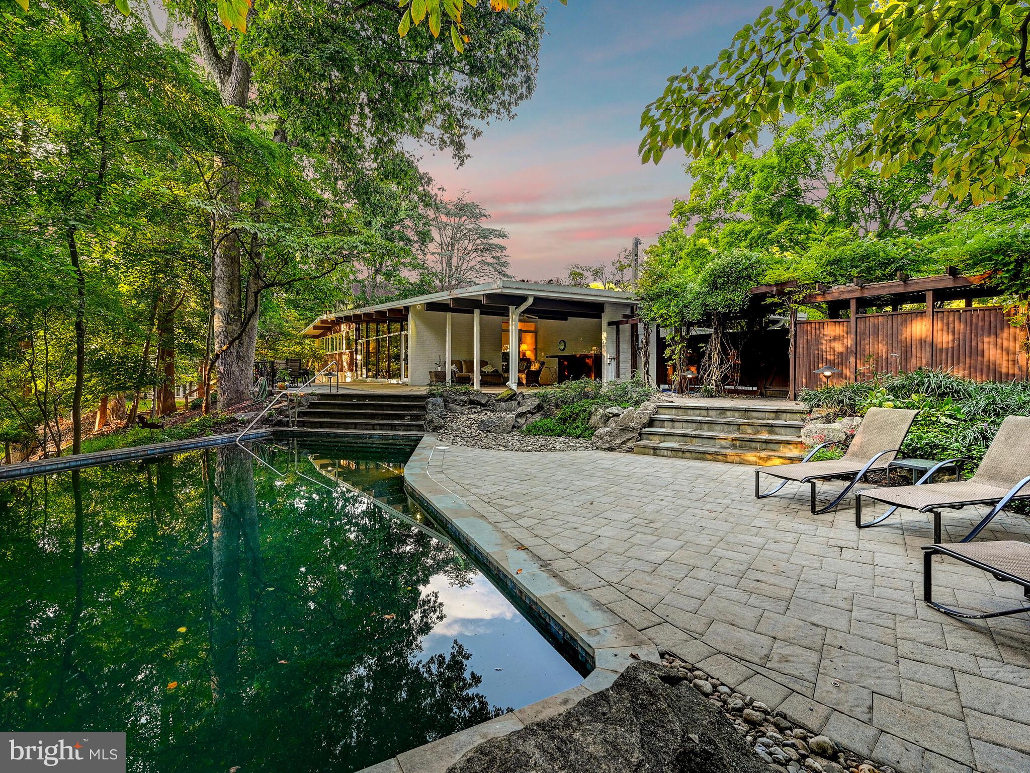 LONG MEADOW AT GARRISON - Residential