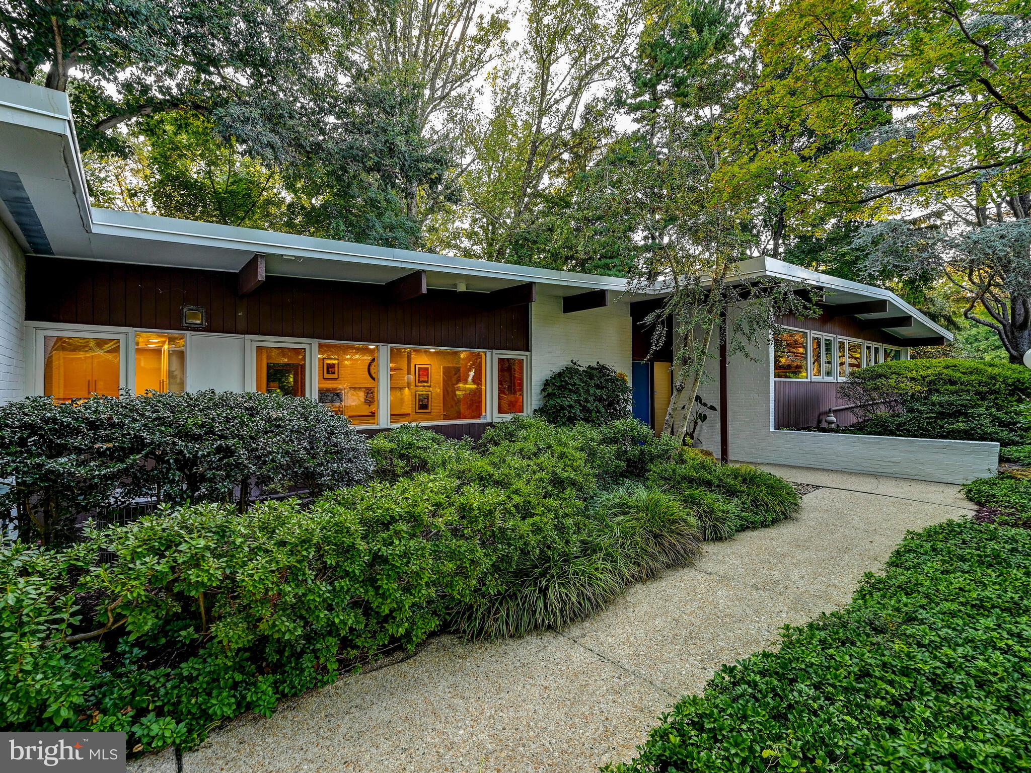 LONG MEADOW AT GARRISON - Residential