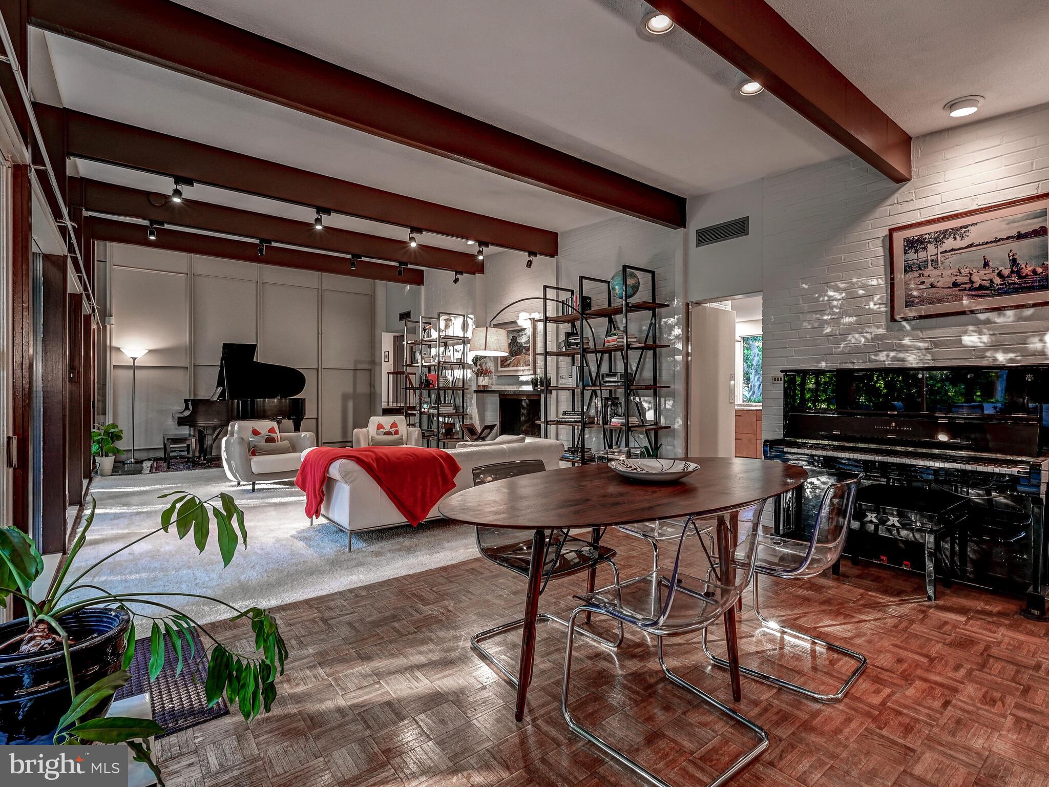 LONG MEADOW AT GARRISON - Residential