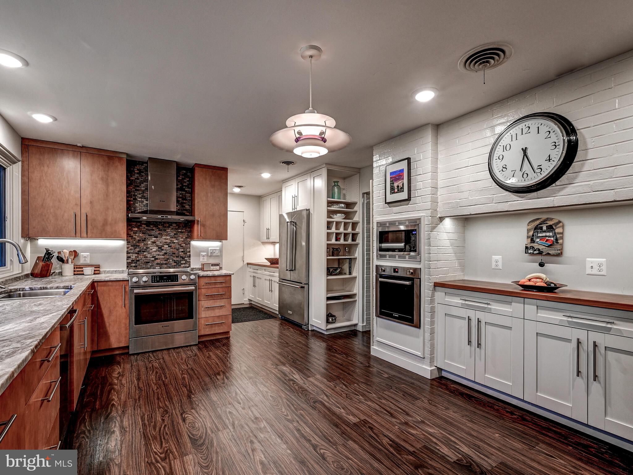 LONG MEADOW AT GARRISON - Residential