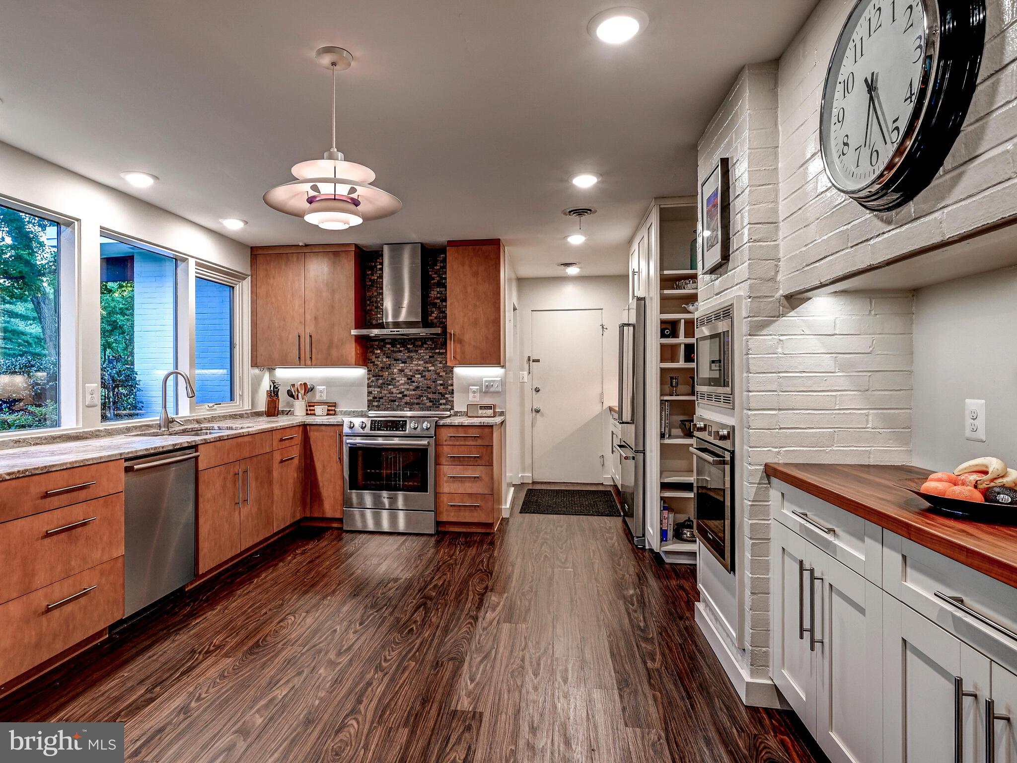 LONG MEADOW AT GARRISON - Residential