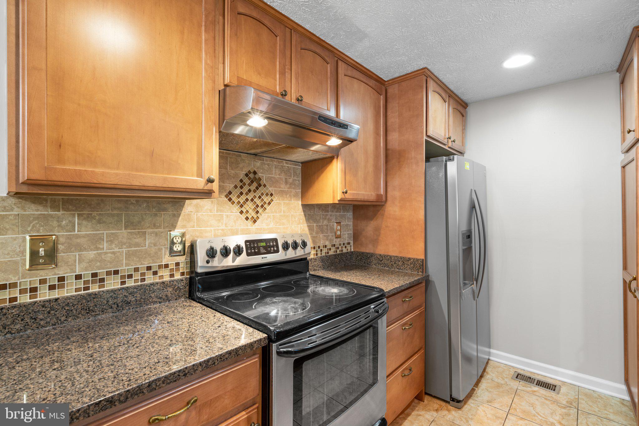 OWEN BROWN WOODS - Residential