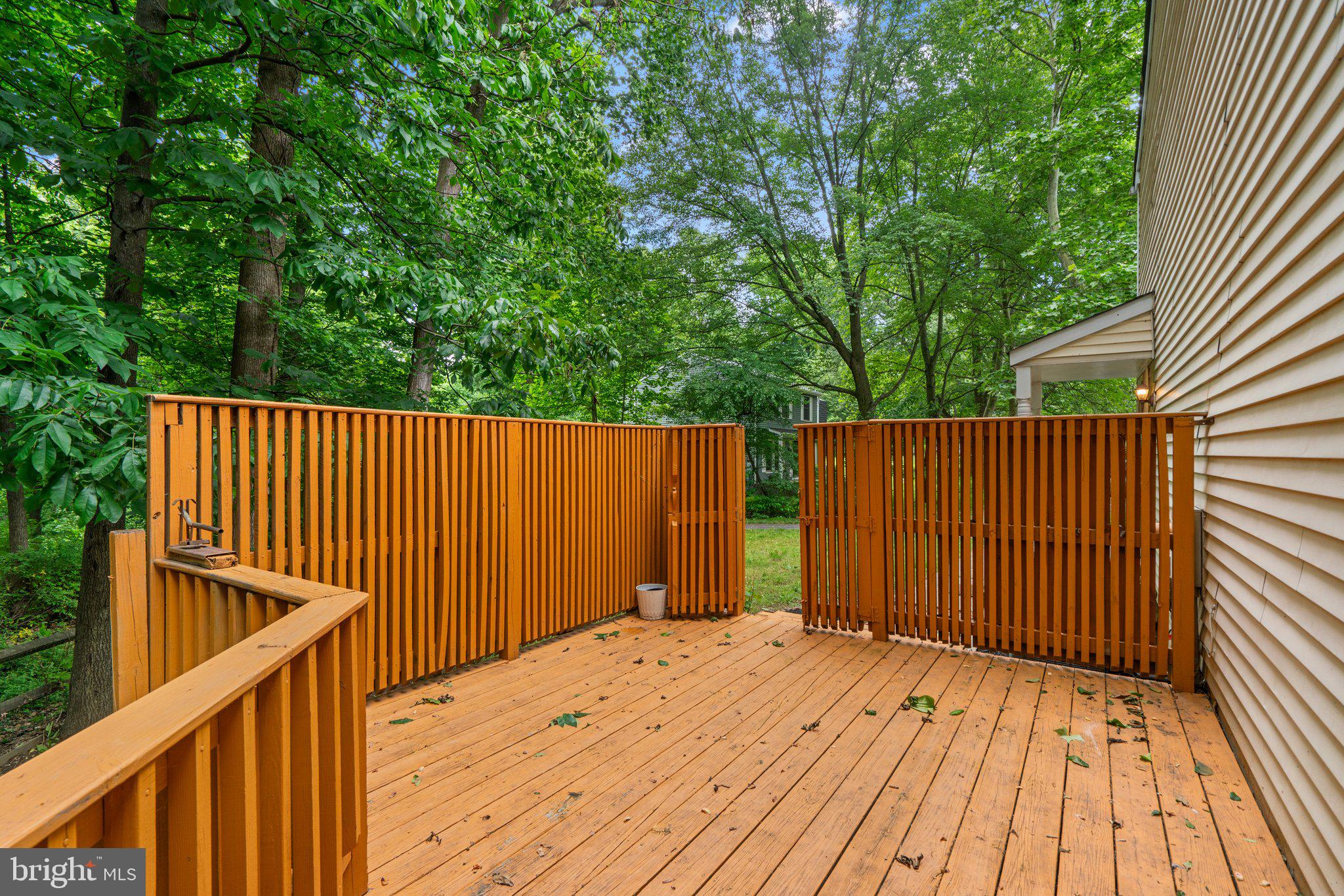 OWEN BROWN WOODS - Residential