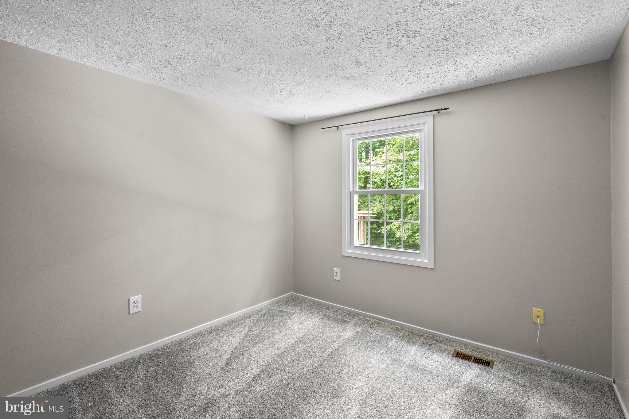 OWEN BROWN WOODS - Residential