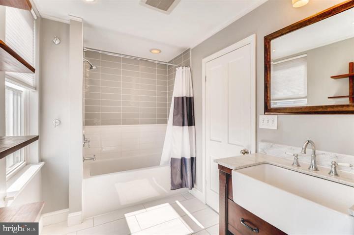 BREWERS HILL - Residential