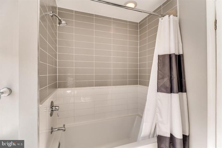 BREWERS HILL - Residential