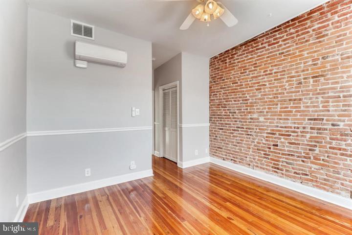 BREWERS HILL - Residential