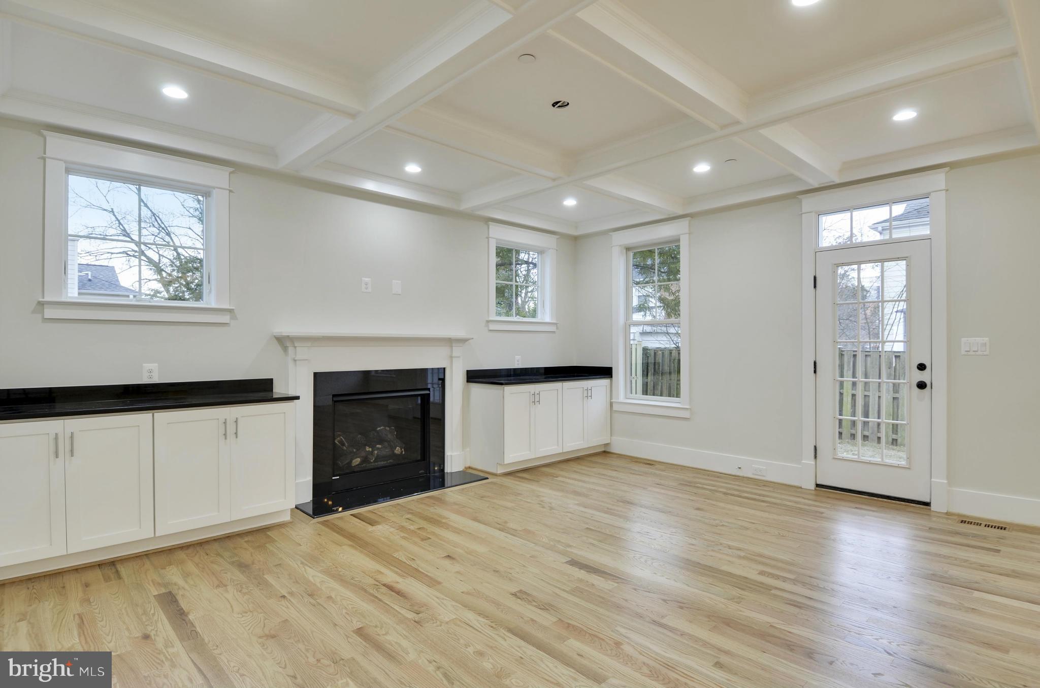 WESTBORO - Residential