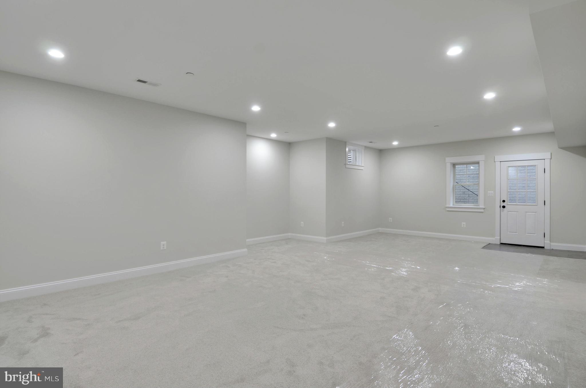 WESTBORO - Residential