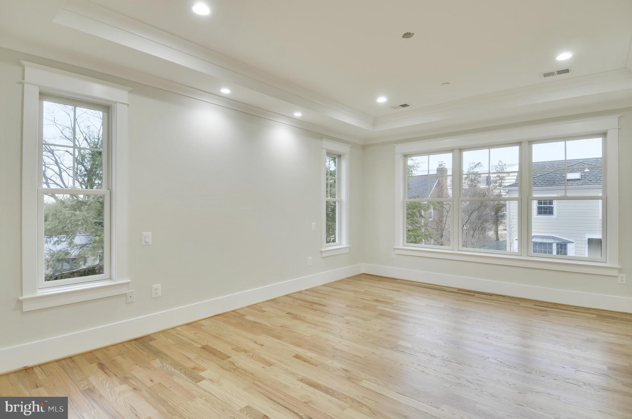 WESTBORO - Residential