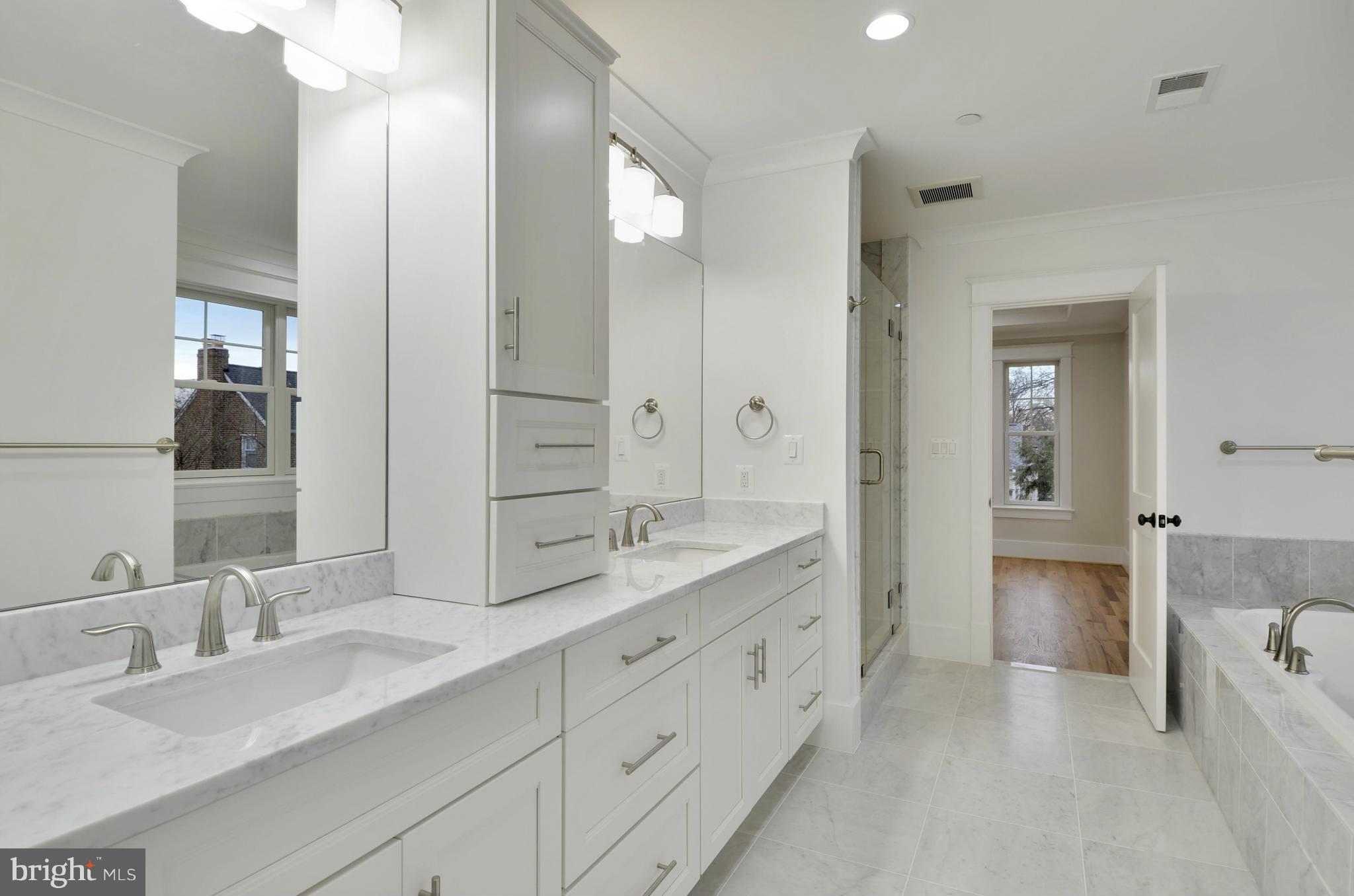 WESTBORO - Residential