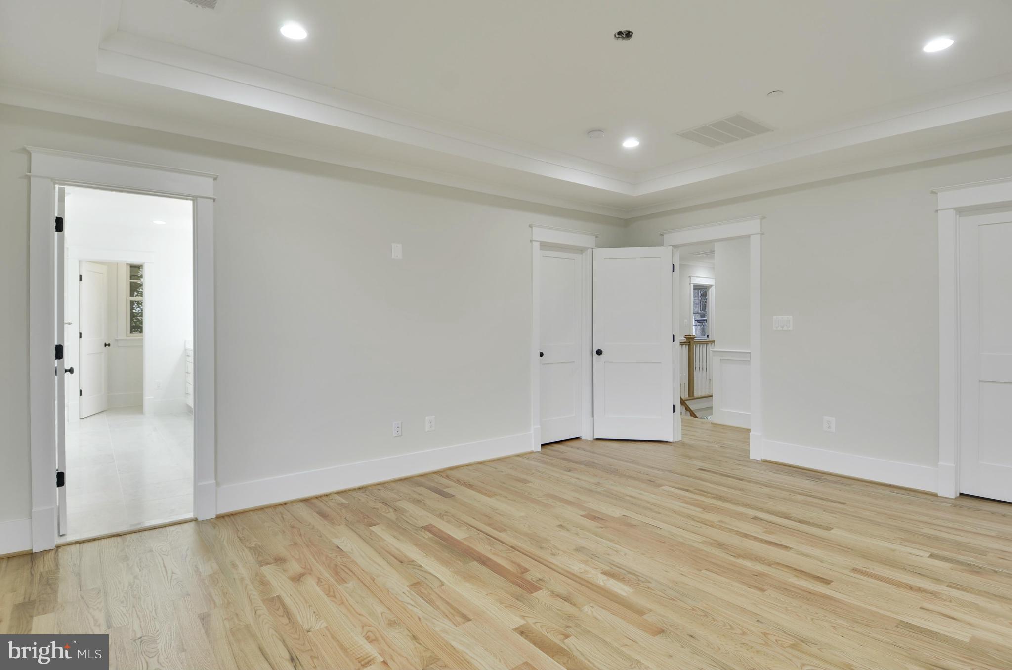 WESTBORO - Residential