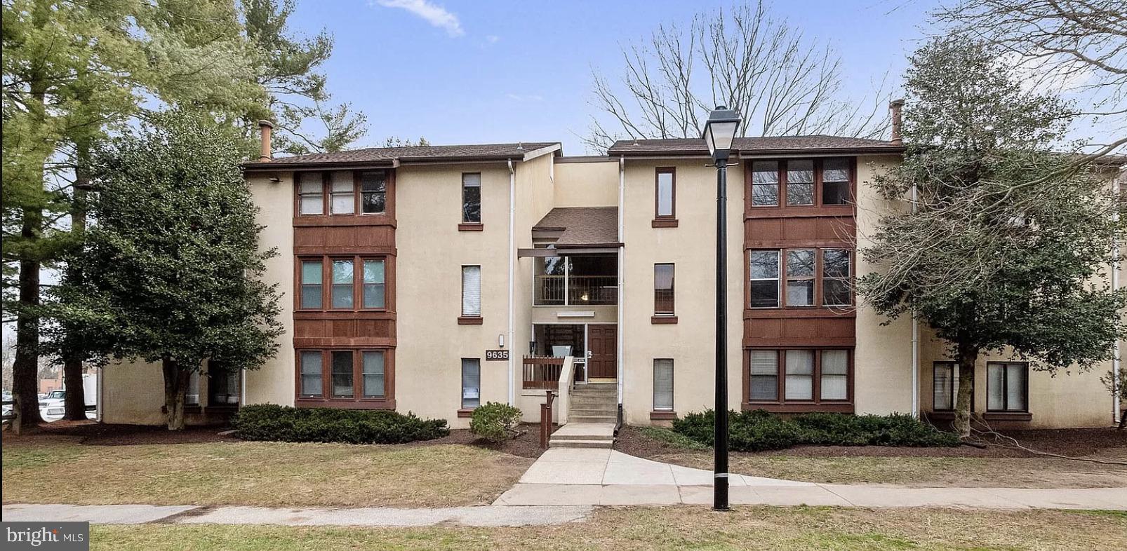 Freshly Painted, and WASHER/DRYER in the unit. This Charming top-floor Columbia condo situated in the convenient Shadow Oak community. Within walking distance to grocery stores, shopping, dining, an ice rink, Talbott Springs Elementary School, and the Lake to Lake hiking trail! Also near Blandair Regional Park, Columbia Mall, Merriweather, Ft. Meade/NSA, and major commuter routes. Recently renovated kitchen with modern amenities including stainless steel appliances, subway tile backsplash, granite countertops, and ceramic tile flooring. Enjoy a screened porch off the kitchen and living room, perfect for enjoying morning coffee. Laminate planked flooring throughout the unit. The master suite features a walk-in closet and en suite bathroom. The Jack and Jill style bathroom can potentially be divided into two separate full baths. Shared laundry room located on the second floor. Secure building!