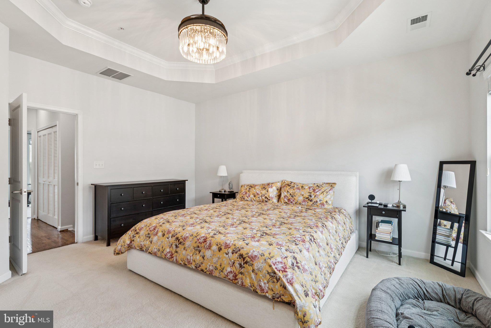 O'DONNELL SQUARE - Residential Lease