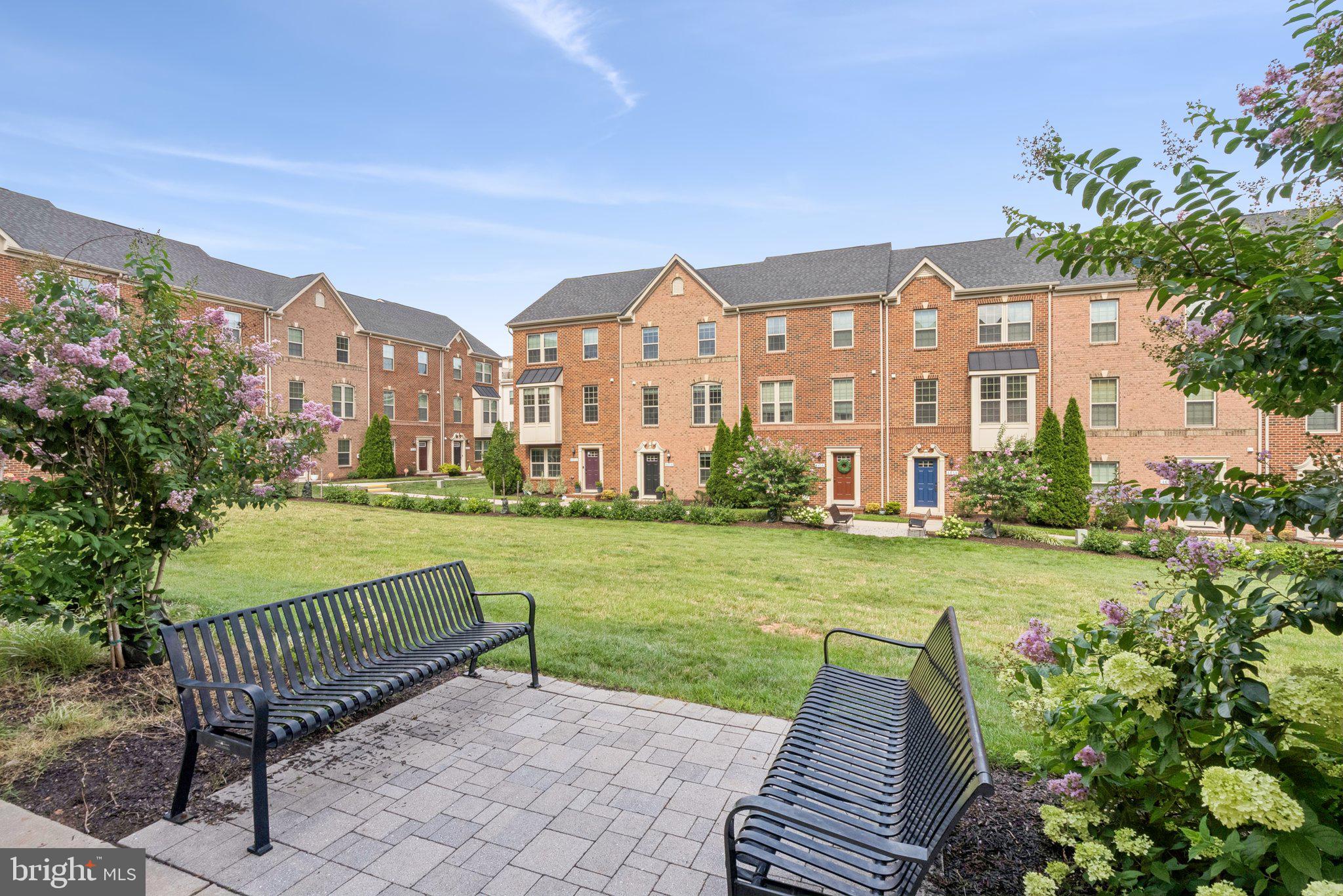 O'DONNELL SQUARE - Residential Lease