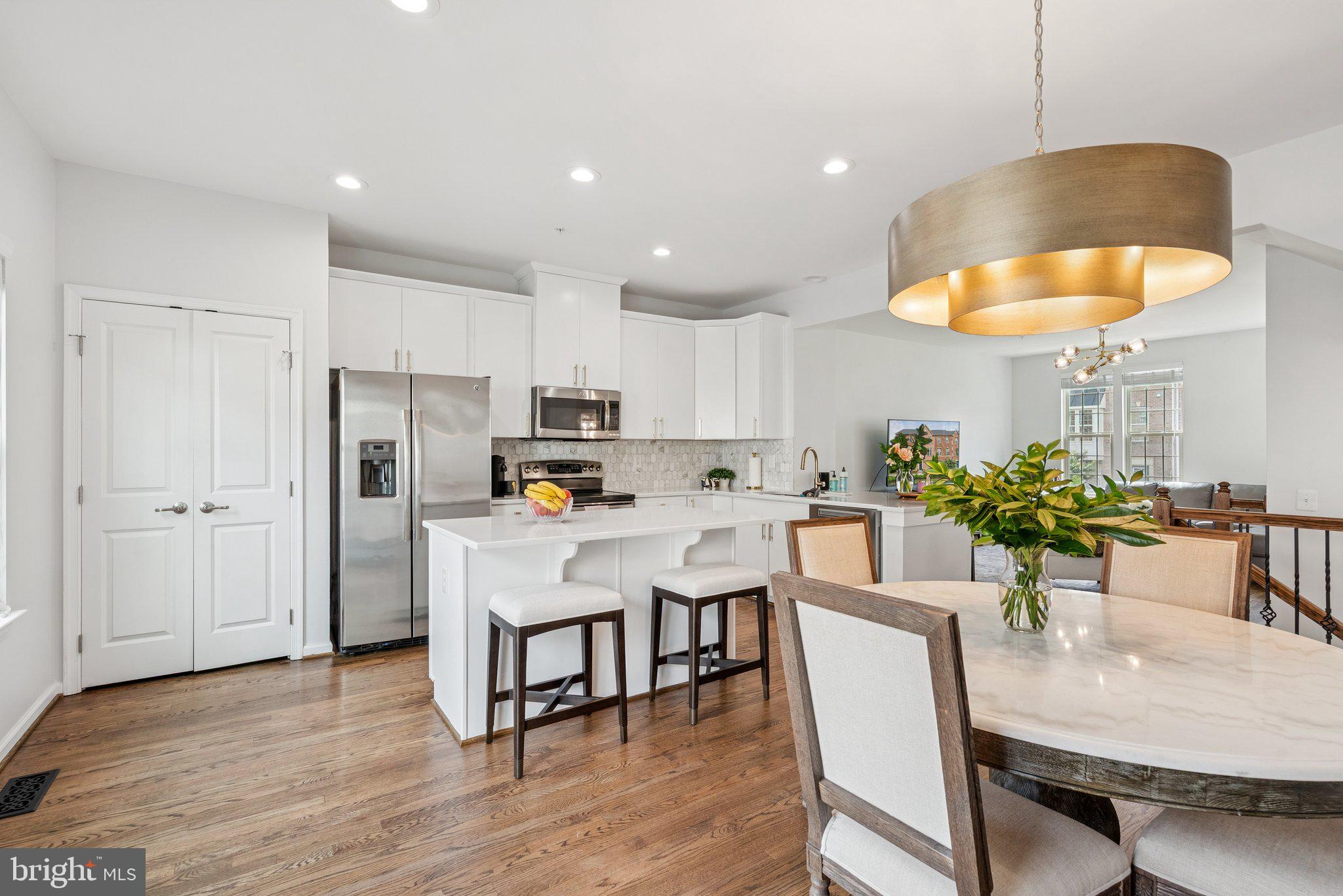 O'DONNELL SQUARE - Residential Lease