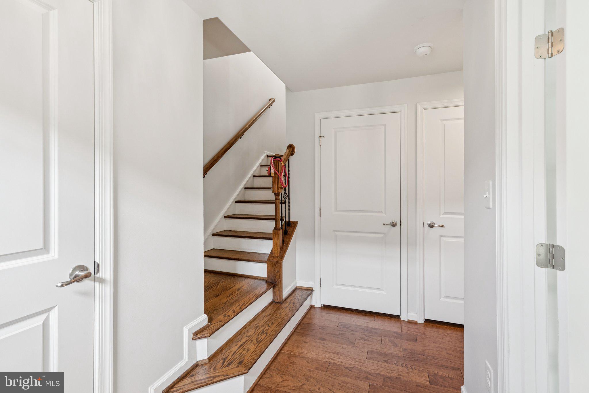 O'DONNELL SQUARE - Residential Lease