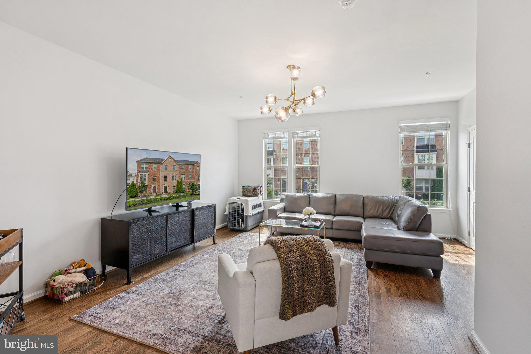 O'DONNELL SQUARE - Residential Lease