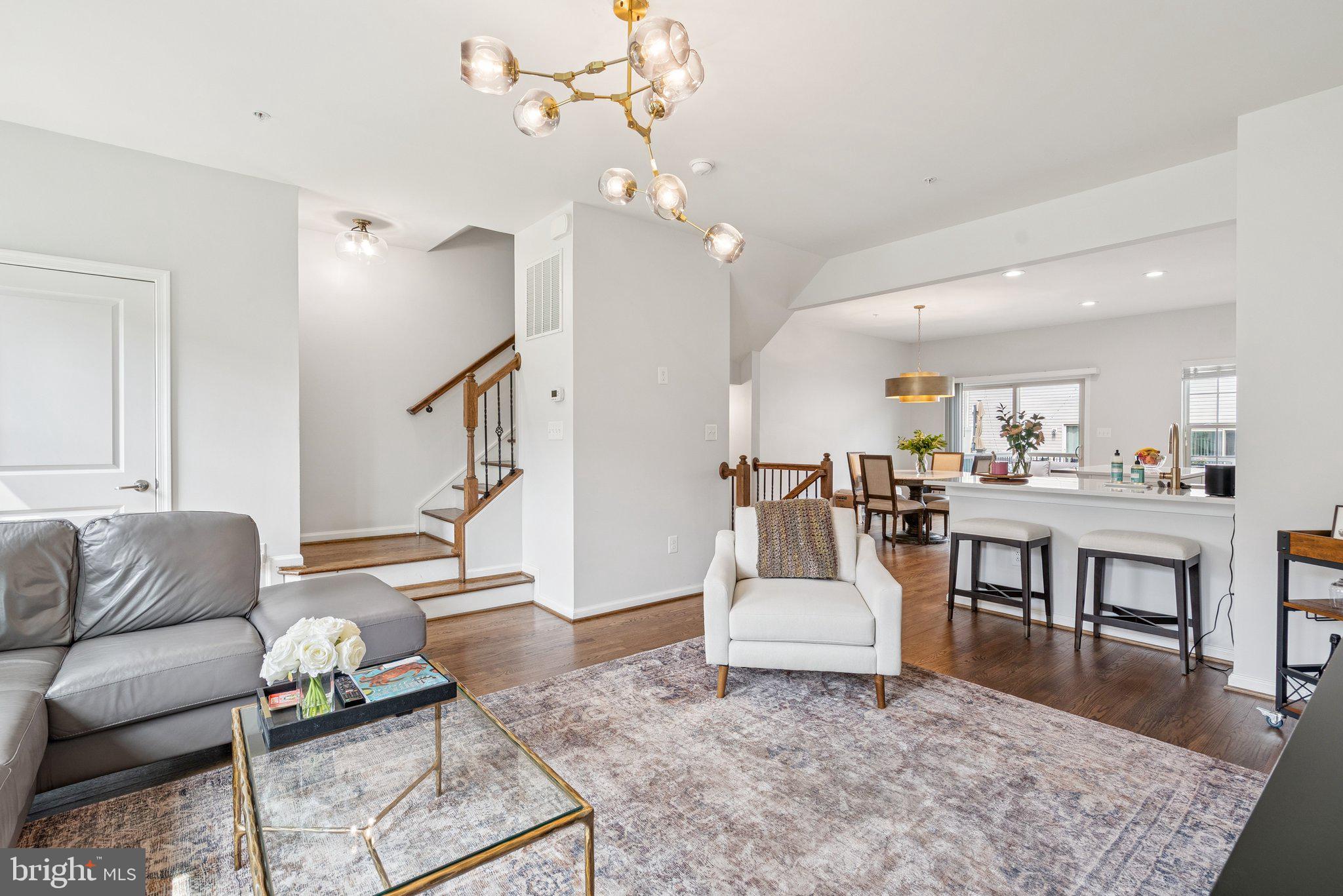 O'DONNELL SQUARE - Residential Lease