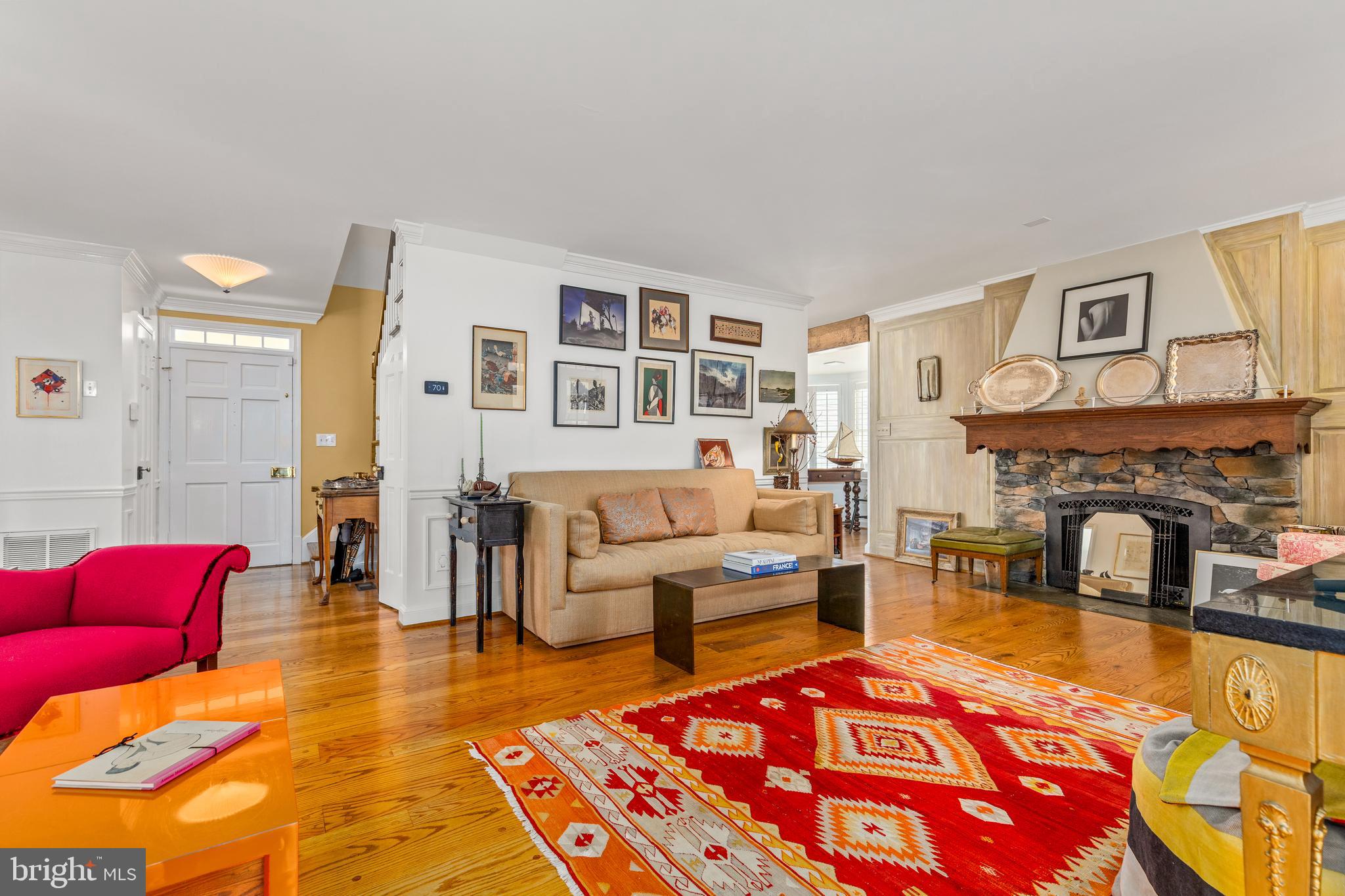 VILLAGE HAMLET - Residential