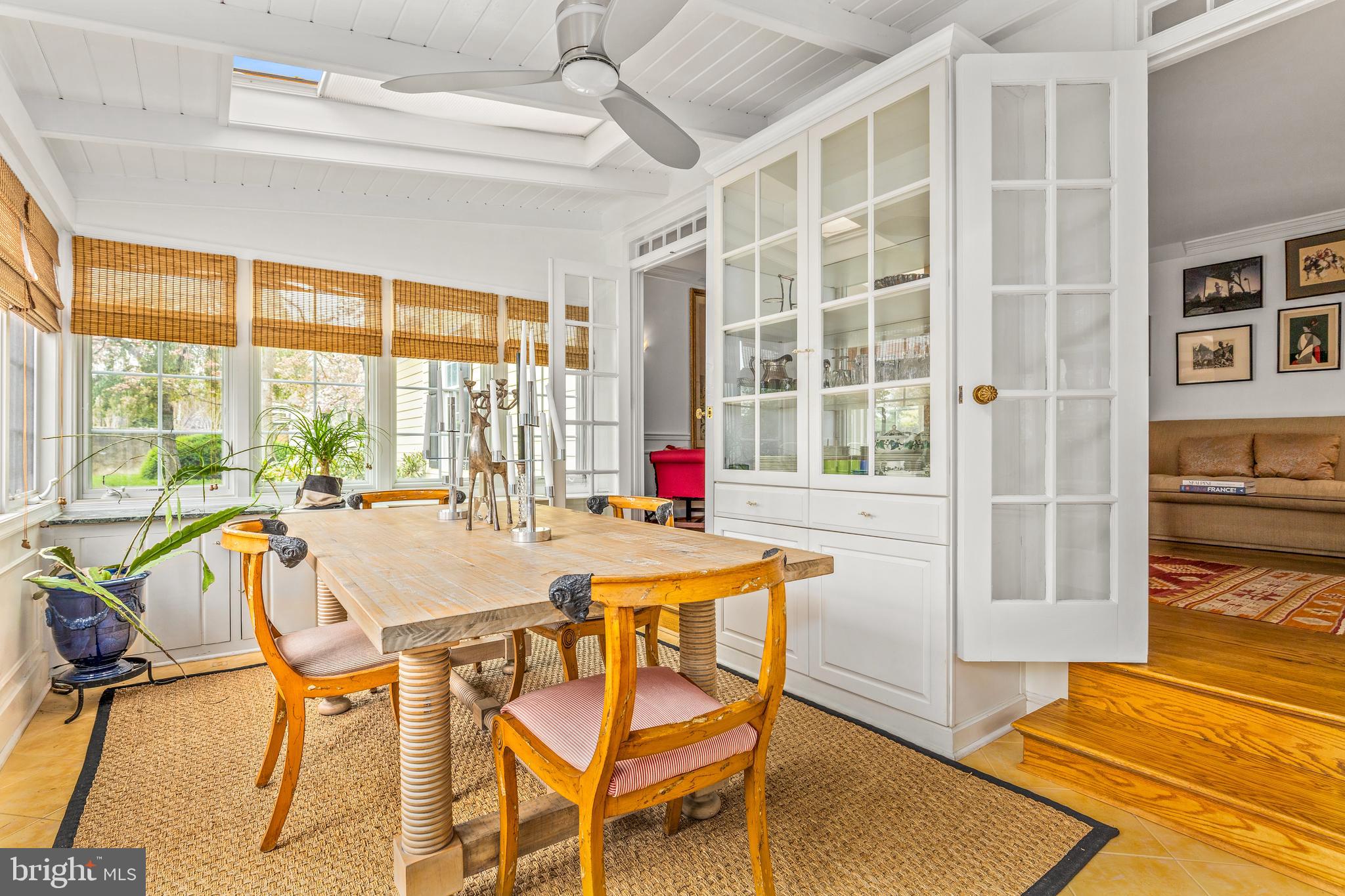 VILLAGE HAMLET - Residential