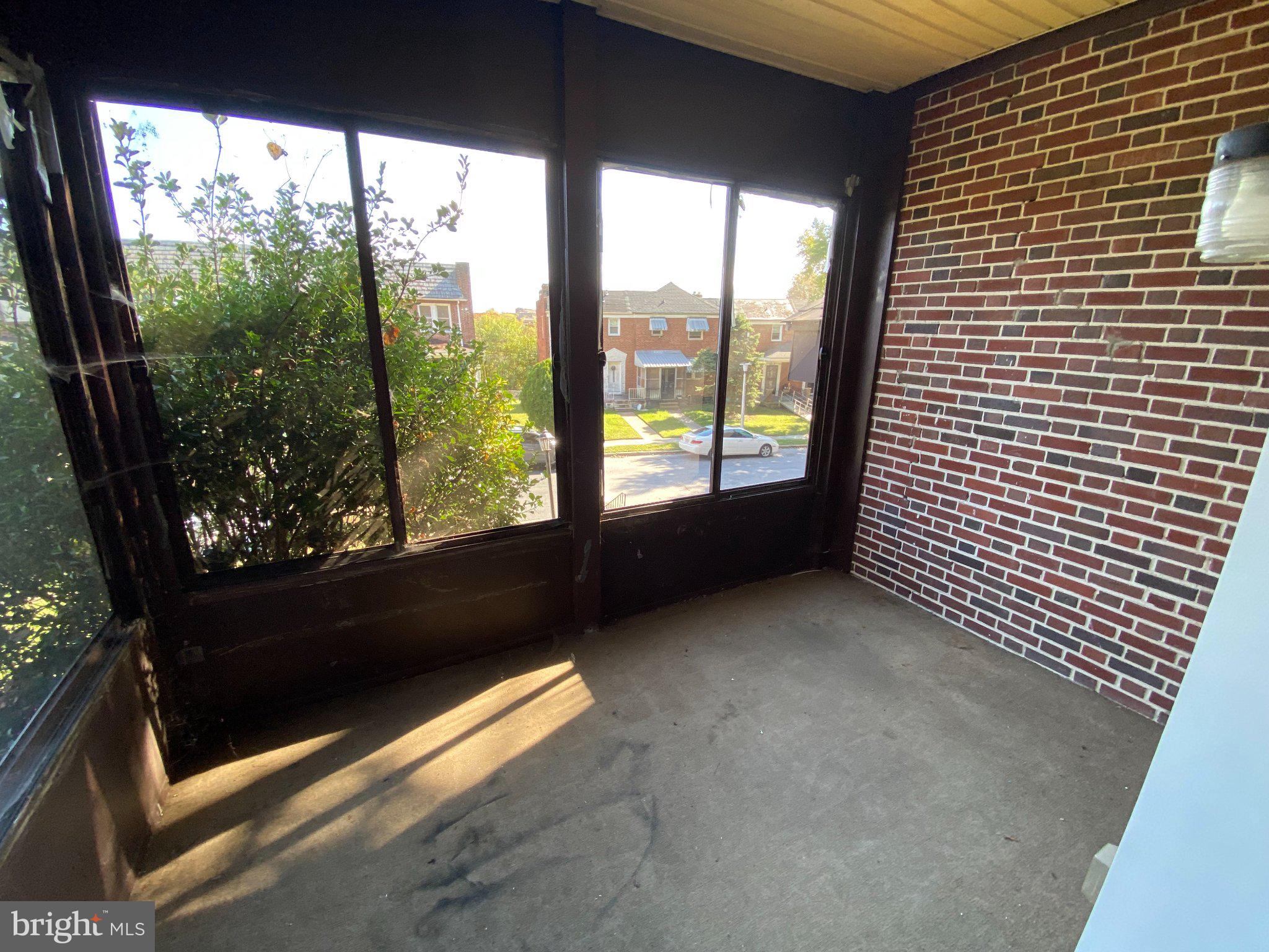 3212 BURLEITH AVENUE