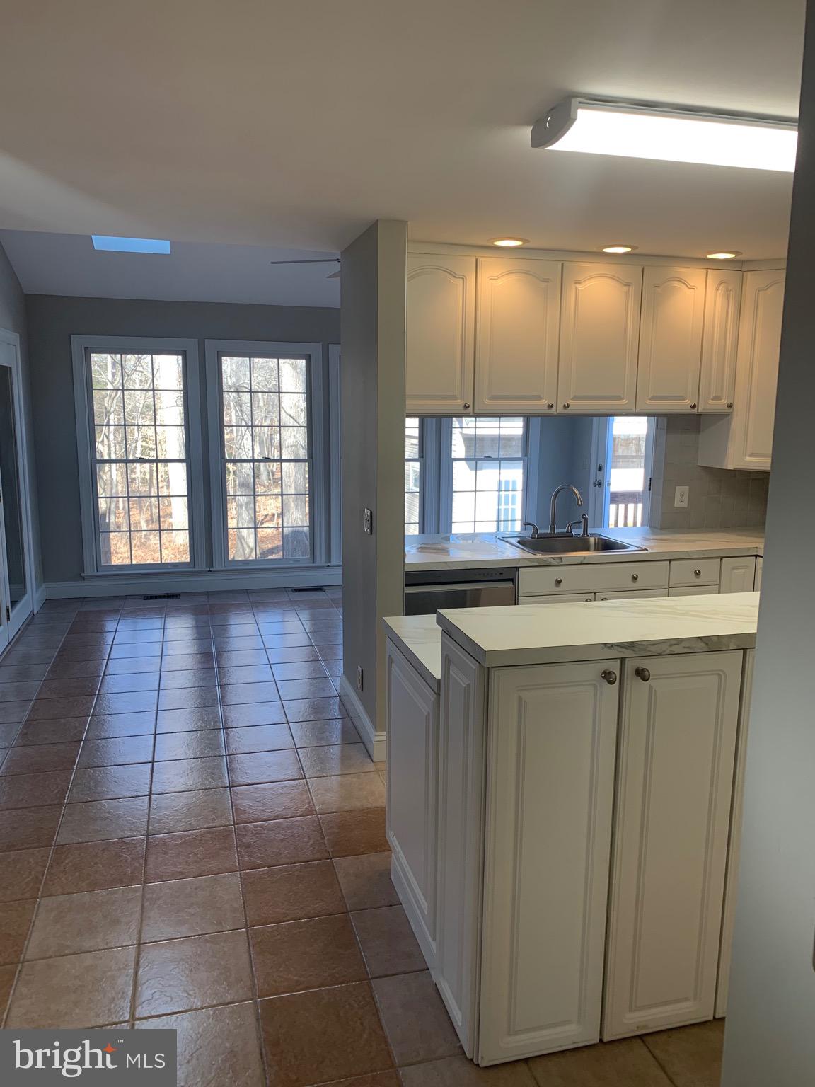 BLUE RIDGE SHORES - Residential