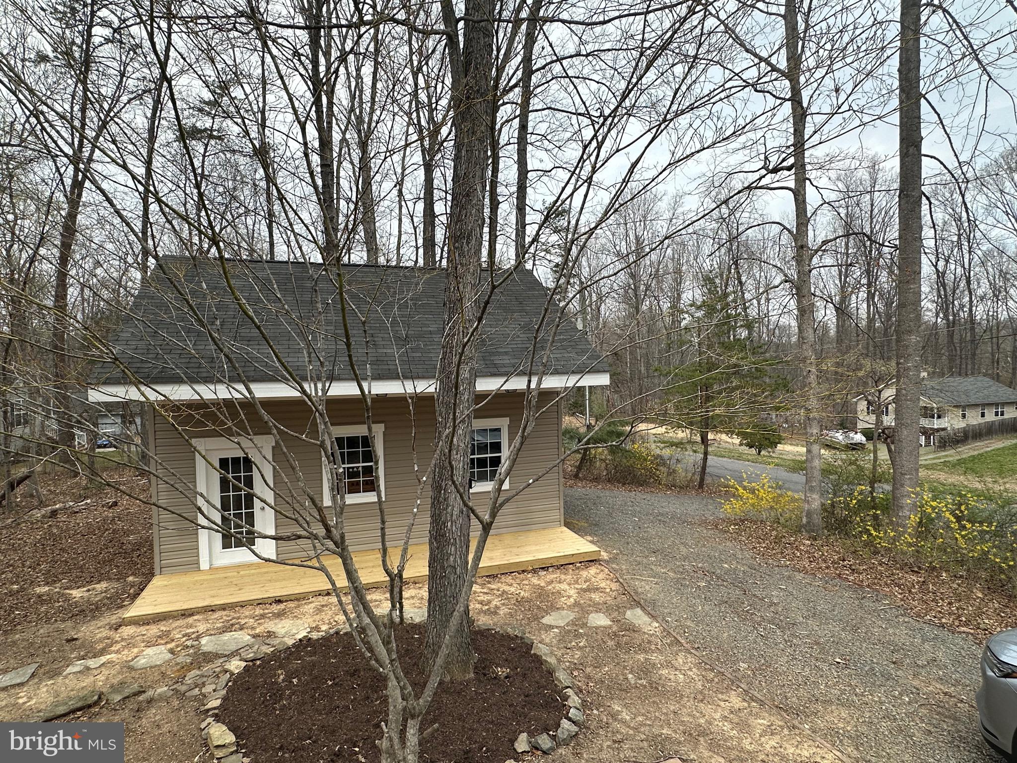 BLUE RIDGE SHORES - Residential